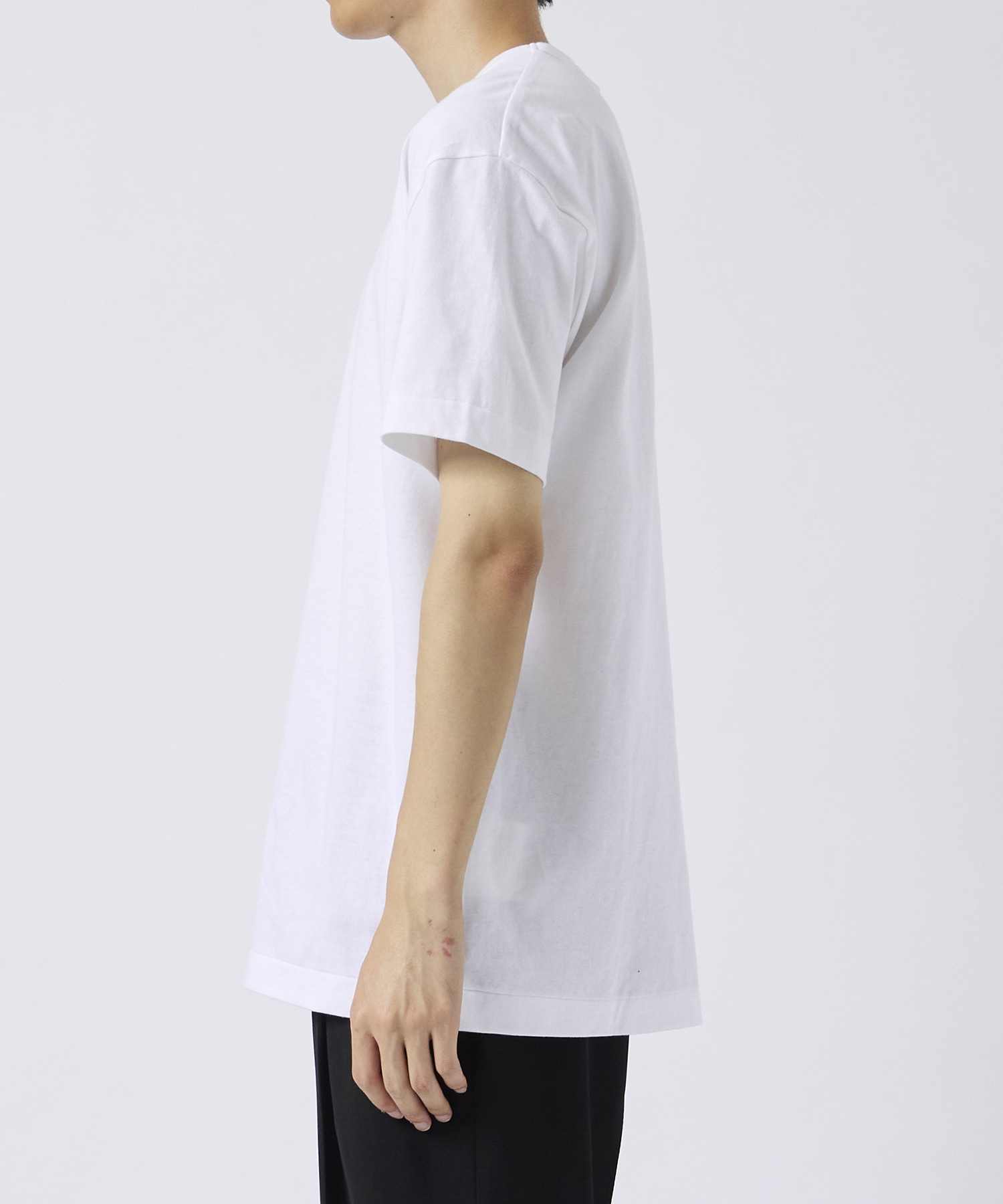 AX-T337-051 T-SHIRT LOGO PRINT PLAY COMME des GARCONS