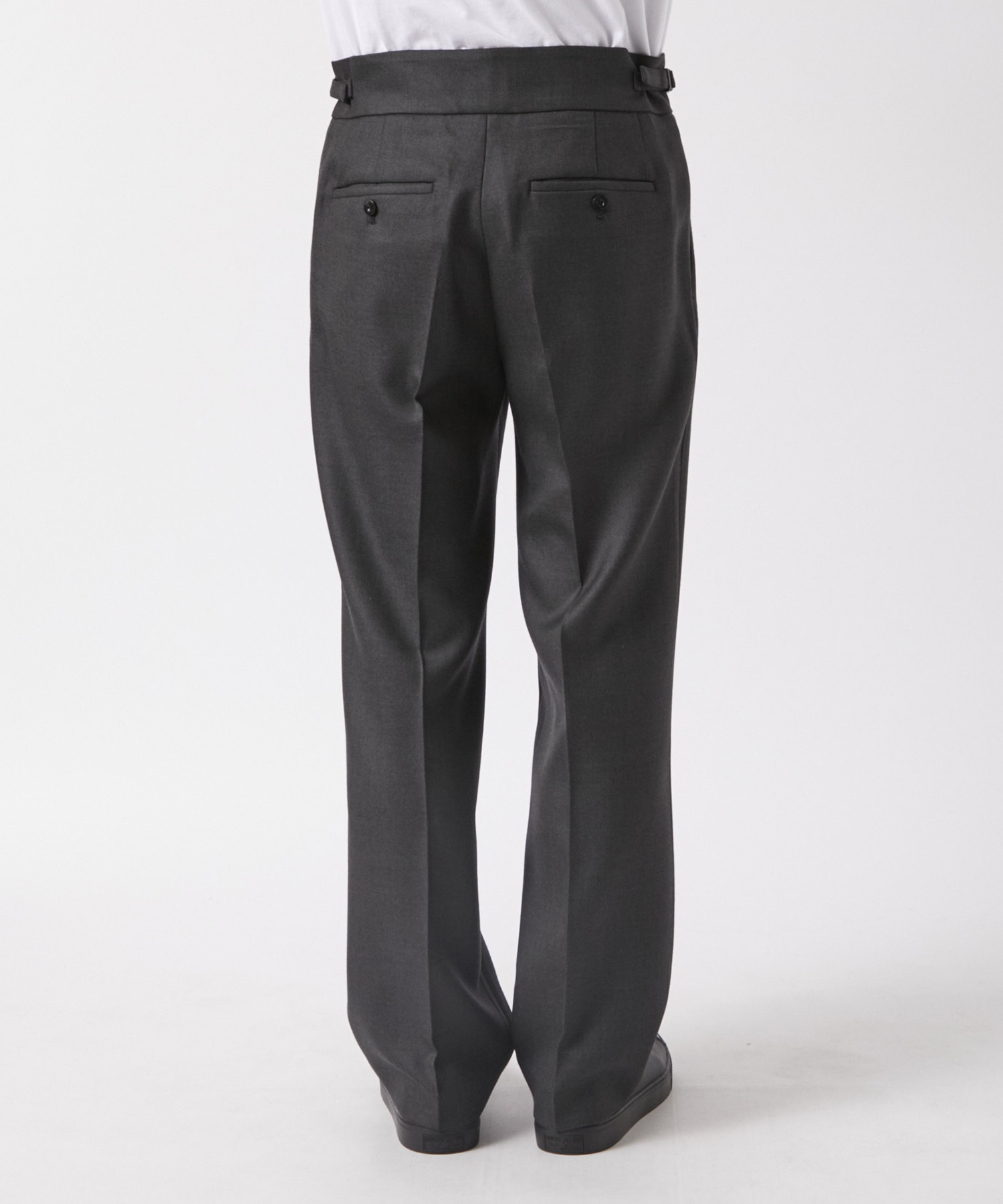 ONE TUCK STRAIGHT PANTS IRENISA