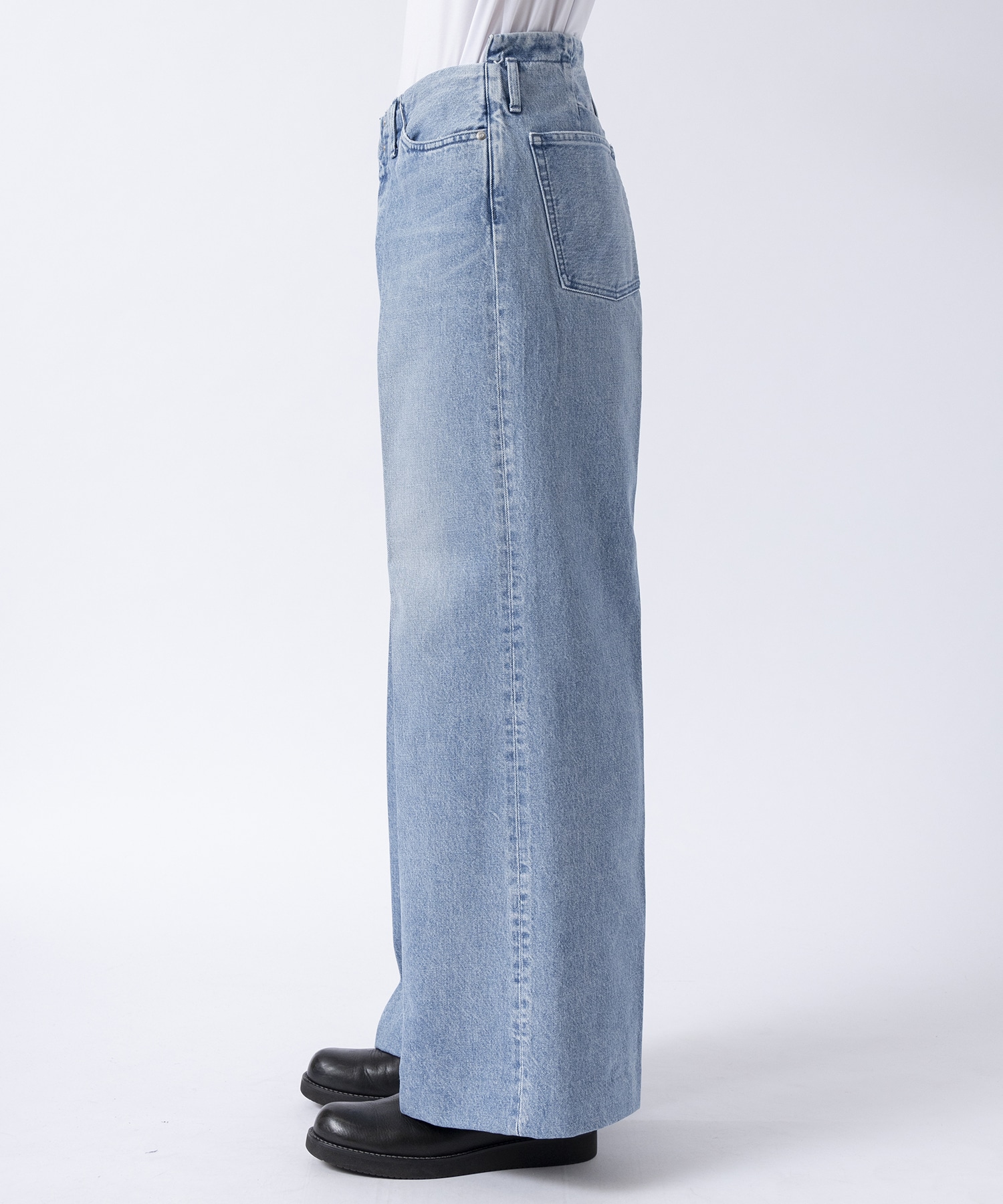 WIDE JEAN TROUSERS ASH BLEACH TANAKA