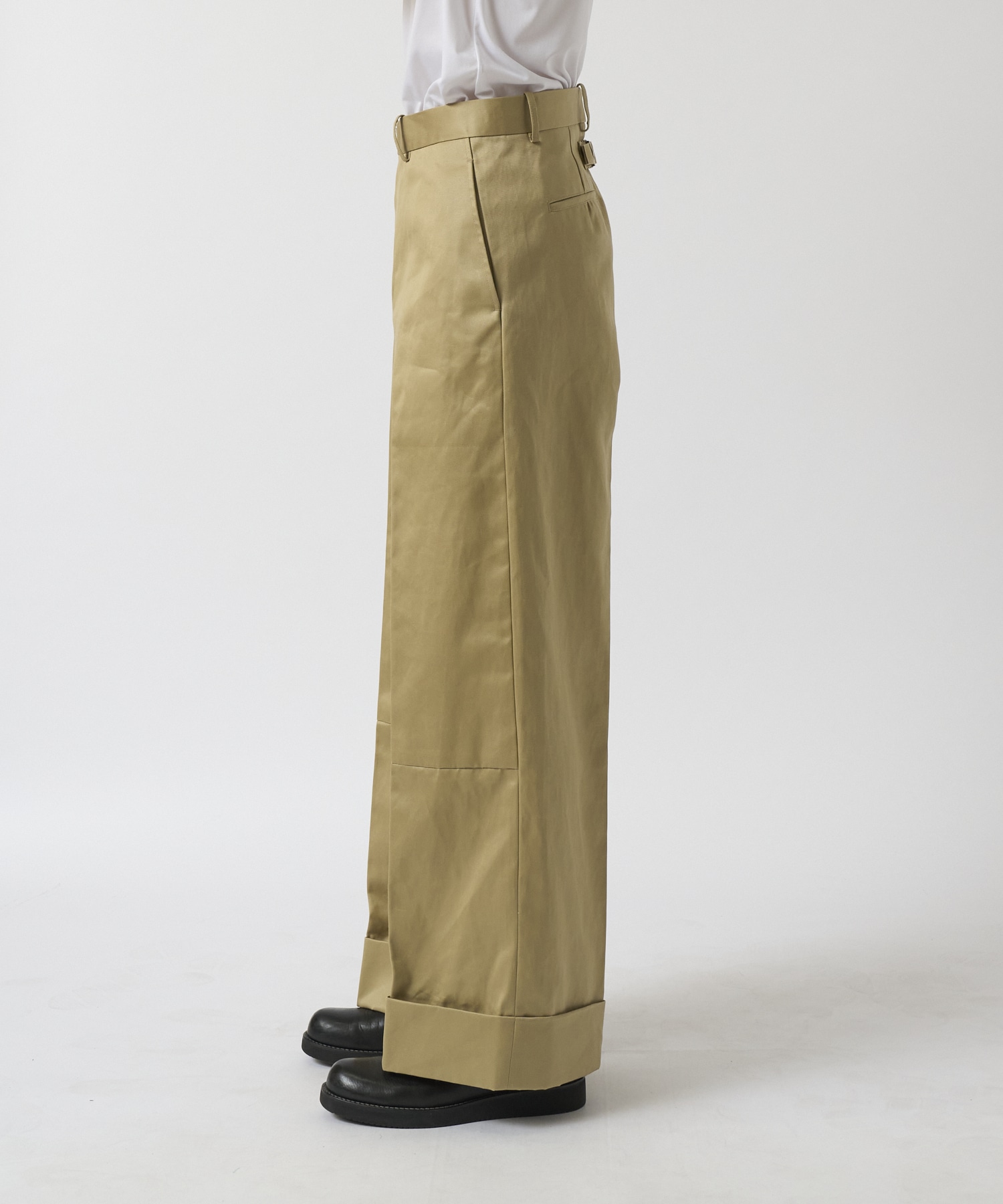 THE WORK TROUSERS KHAKI TANAKA