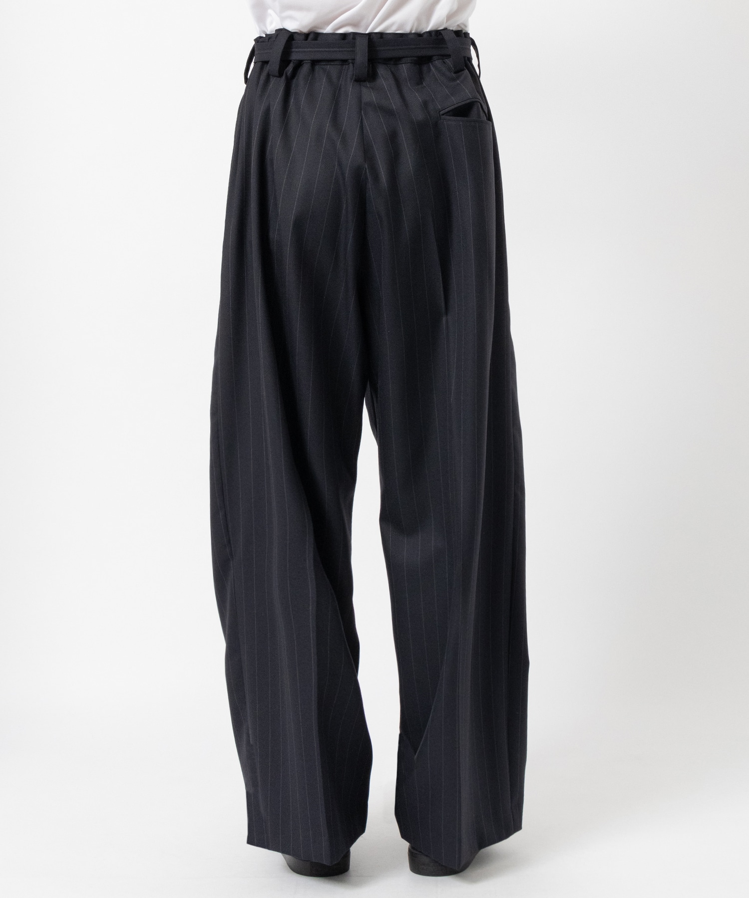 Belted Wide Straight Pants UJOH HOMME