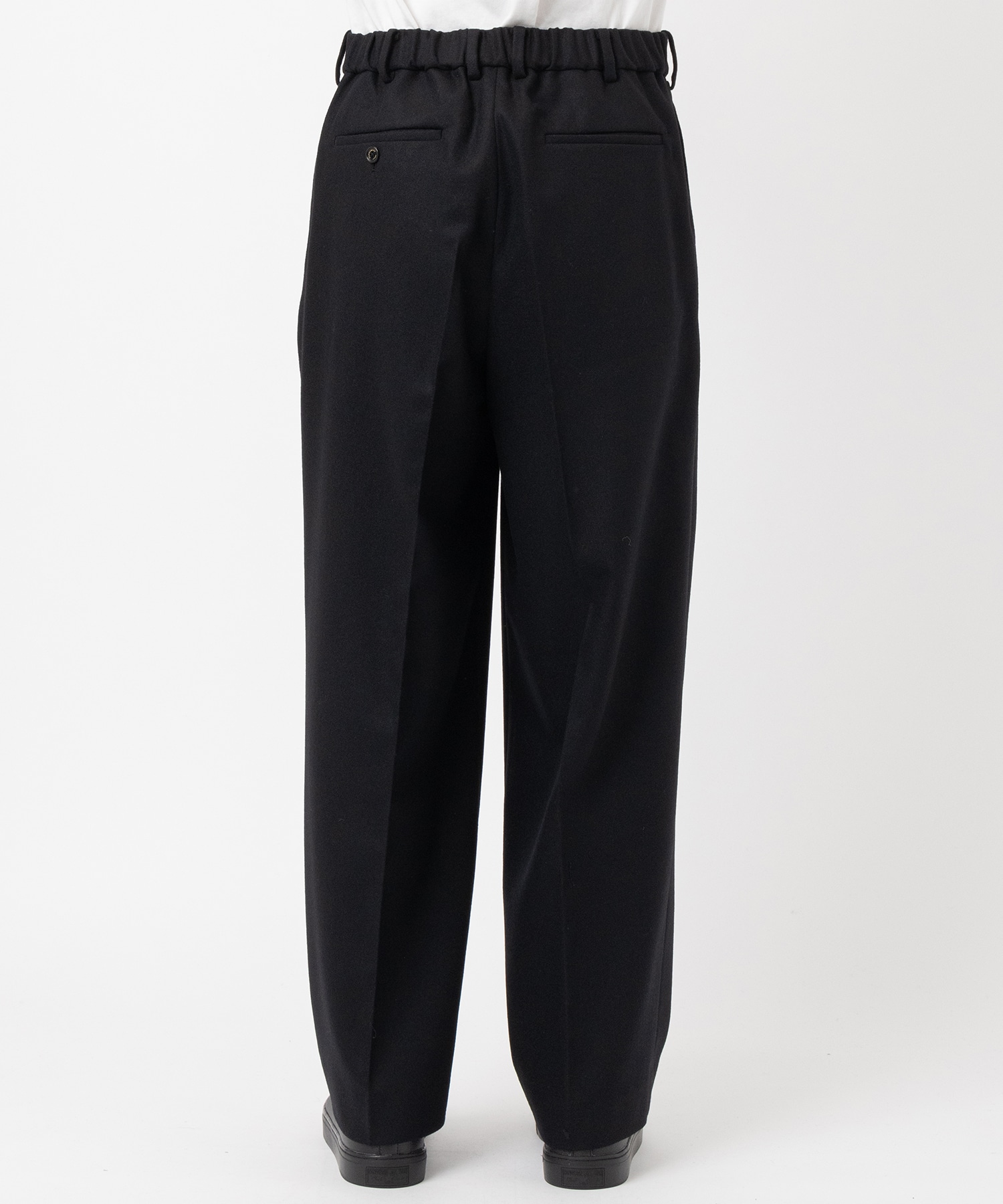 DOUBLE PLEATED TROUSERS MARKAWARE