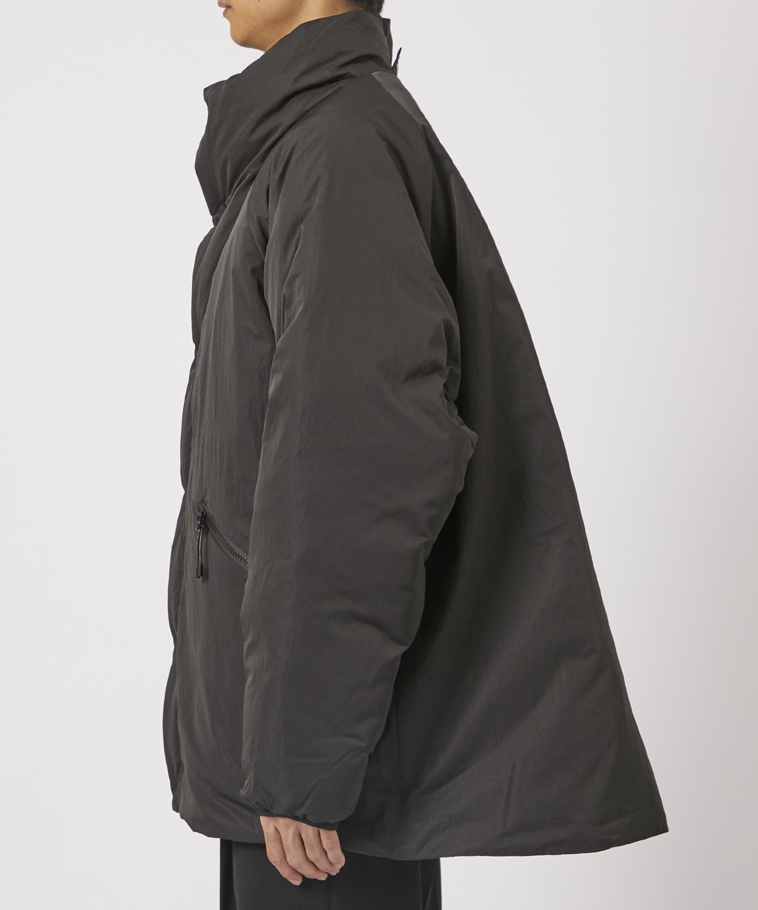 ×TAION DOWN JACKET White Mountaineering