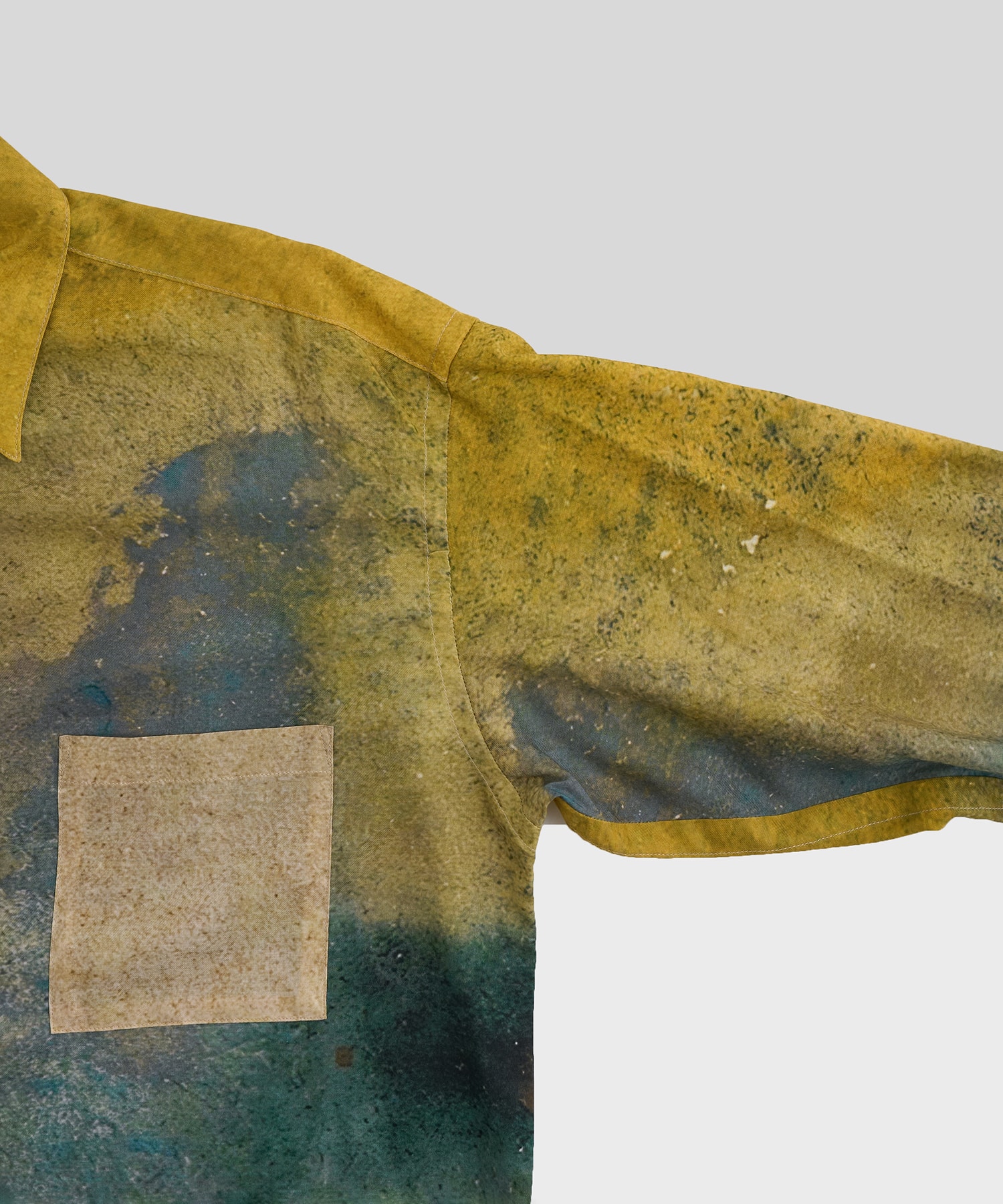 LANDSCAPE PRINTED REGULAR COLLAR SHIRT YOKE