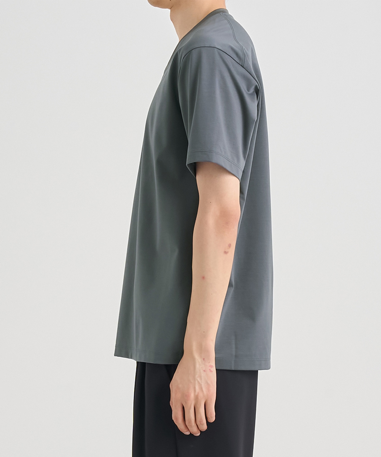 『もう、汗らない』SOLOTEX Jersey S/S V Neck T-Shirts THE TOKYO