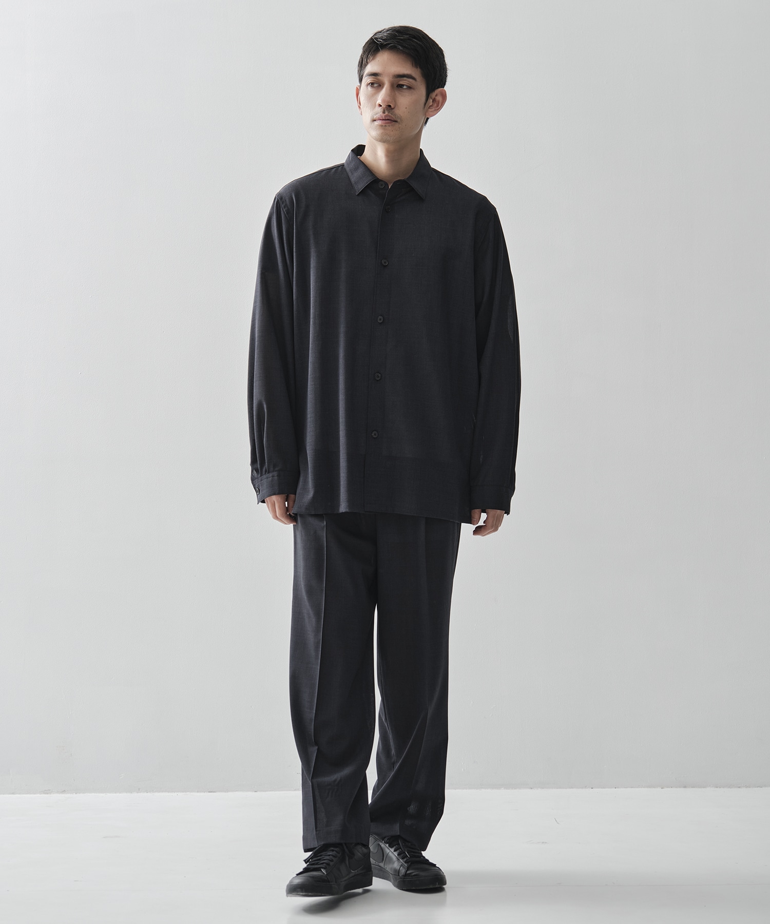 TWIST WOOL GAUZE TWO TUCKED EASY PANTS ATON