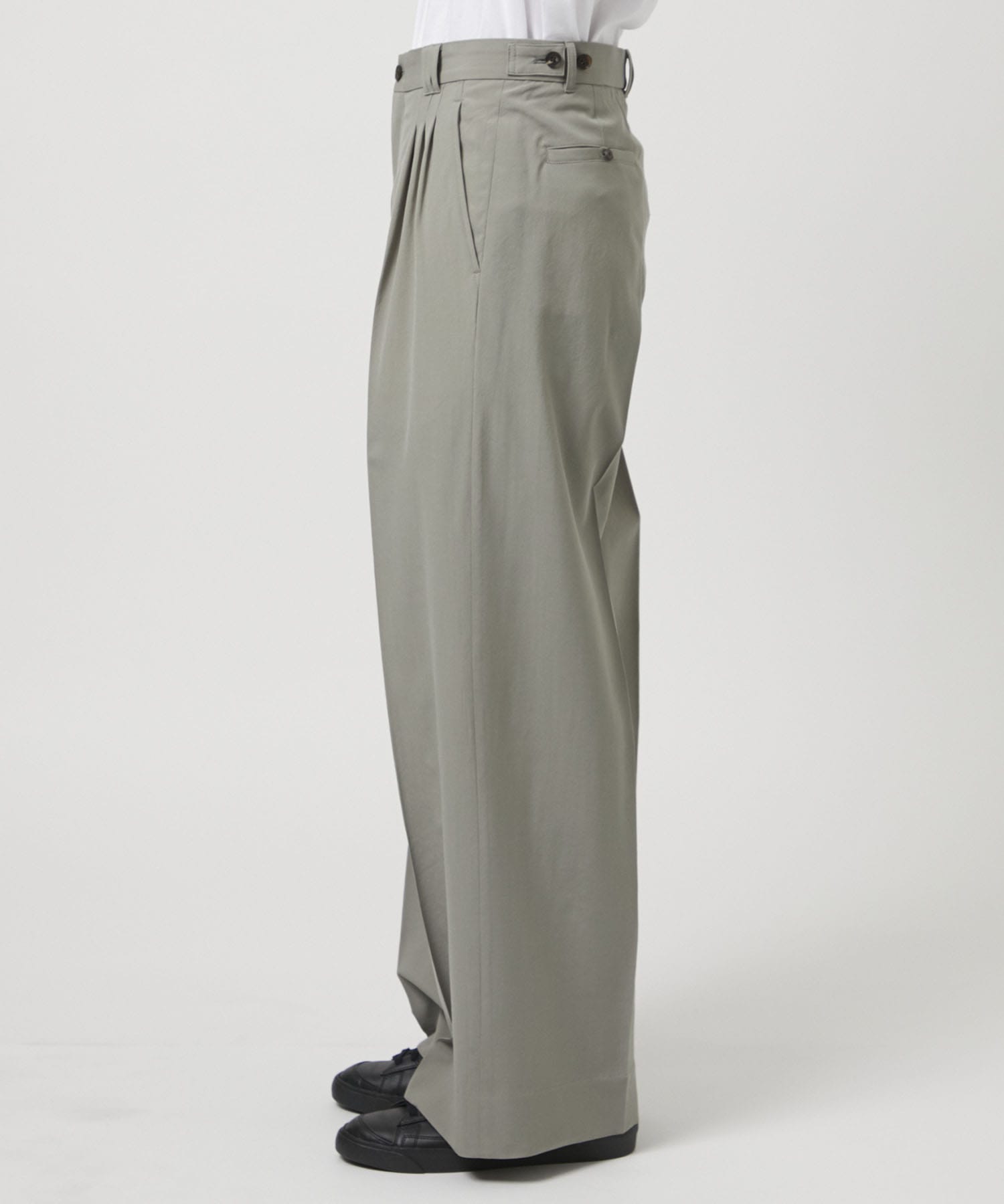 WOOL TROPICAL 3PLEATED WIDE-LEG TROUSERS YOKE