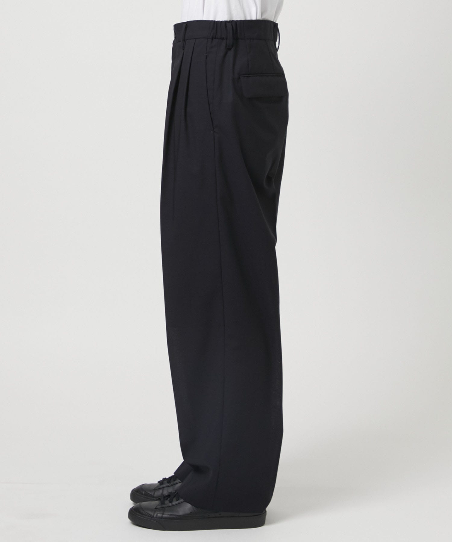 TWO TUCKS WIDE TROUSERS IRENISA