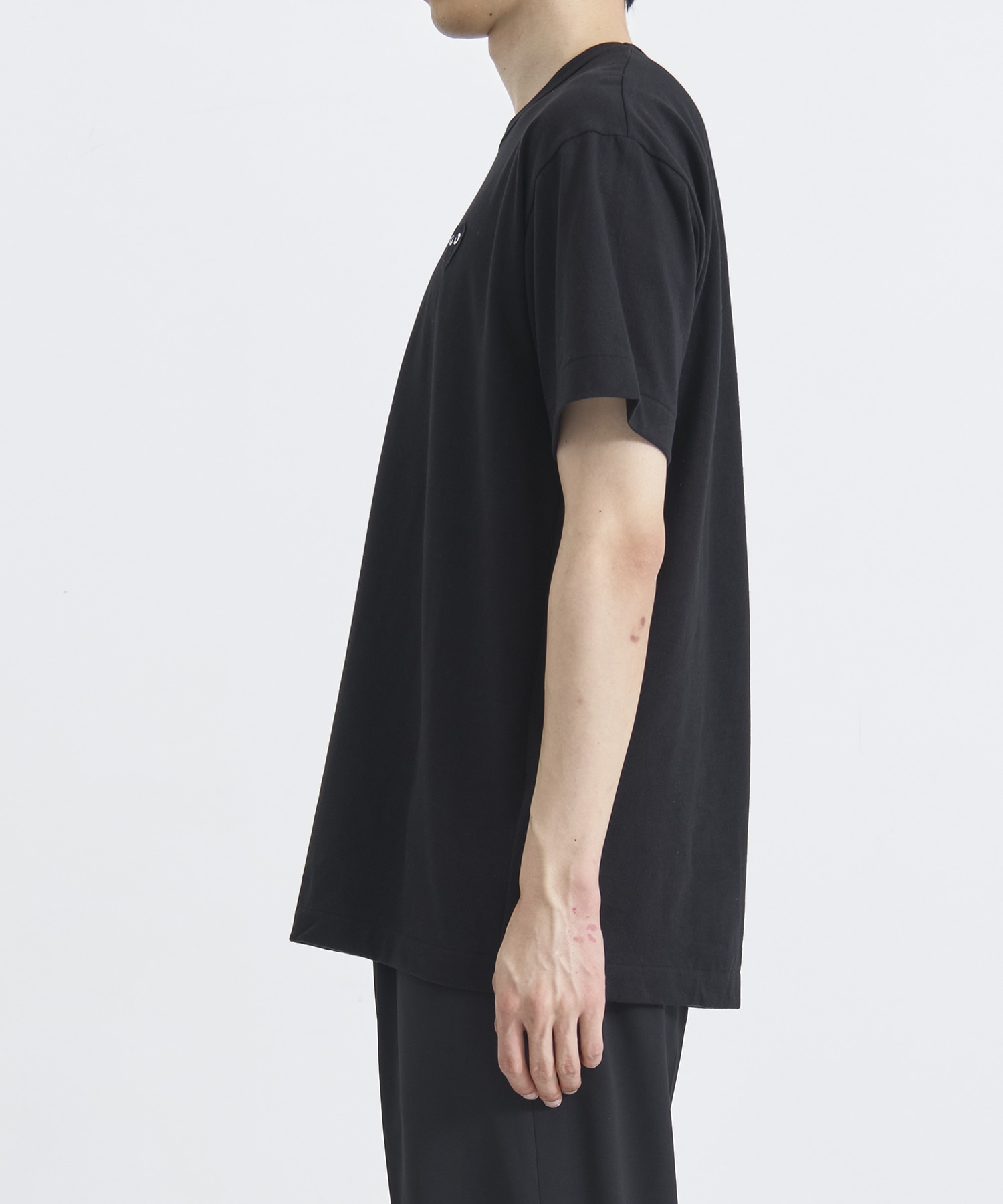 T-SHIRT BLACK BLACK HEART PLAY COMME des GARCONS