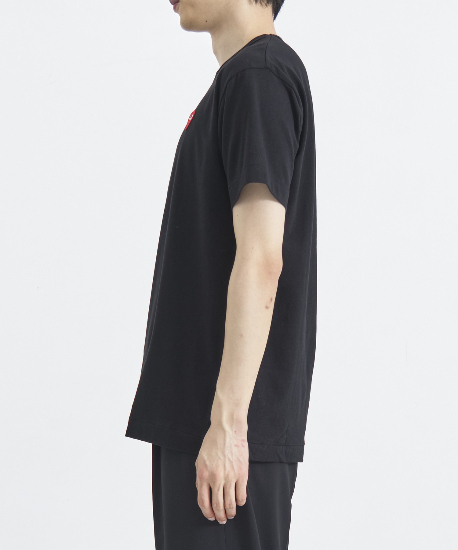 T-SHIRT RED EMBLEM RED HEART PLAY COMME des GARCONS