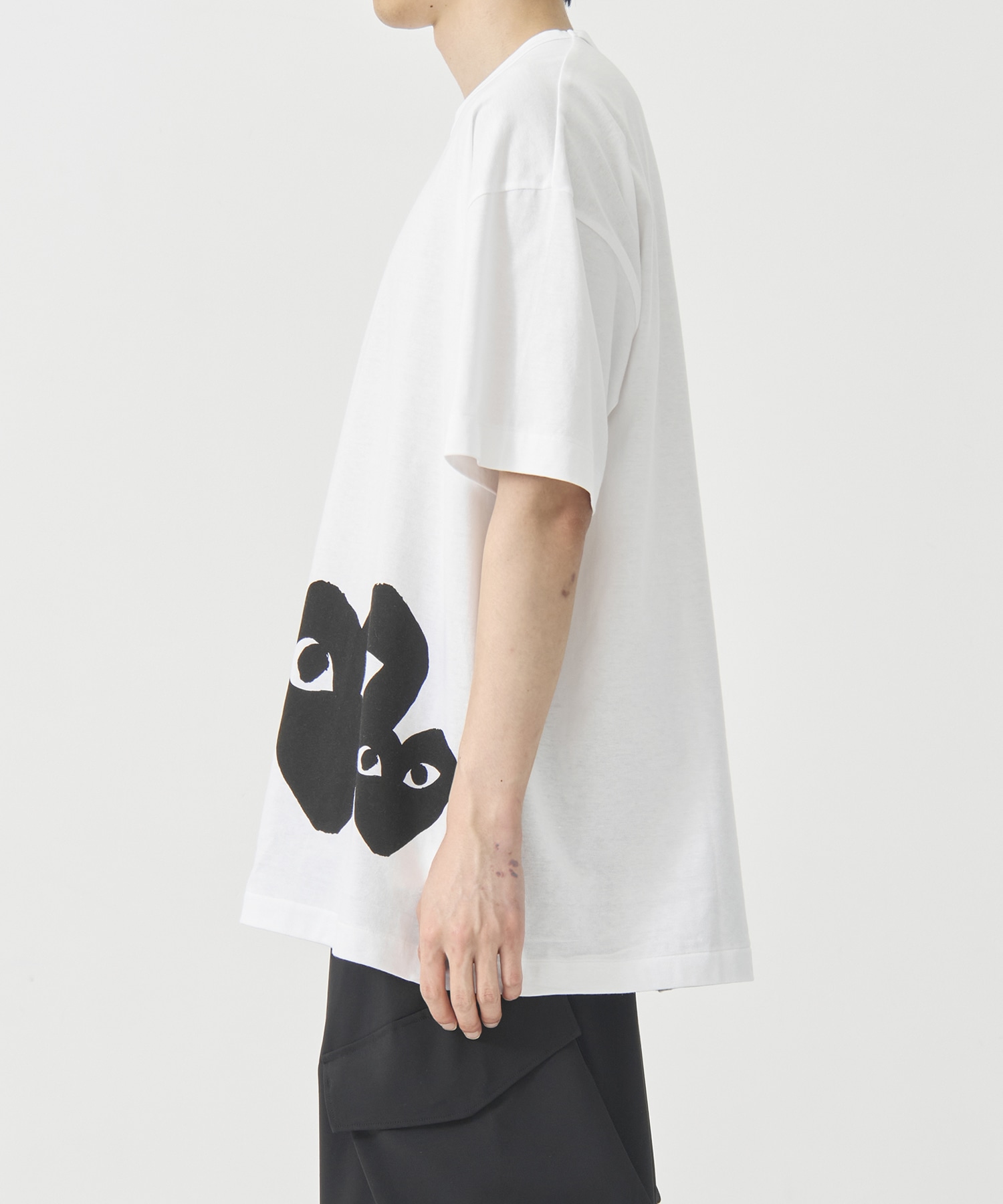 AX-T350-051 - OVERSIZED LOGO T-SHIRT S/S 