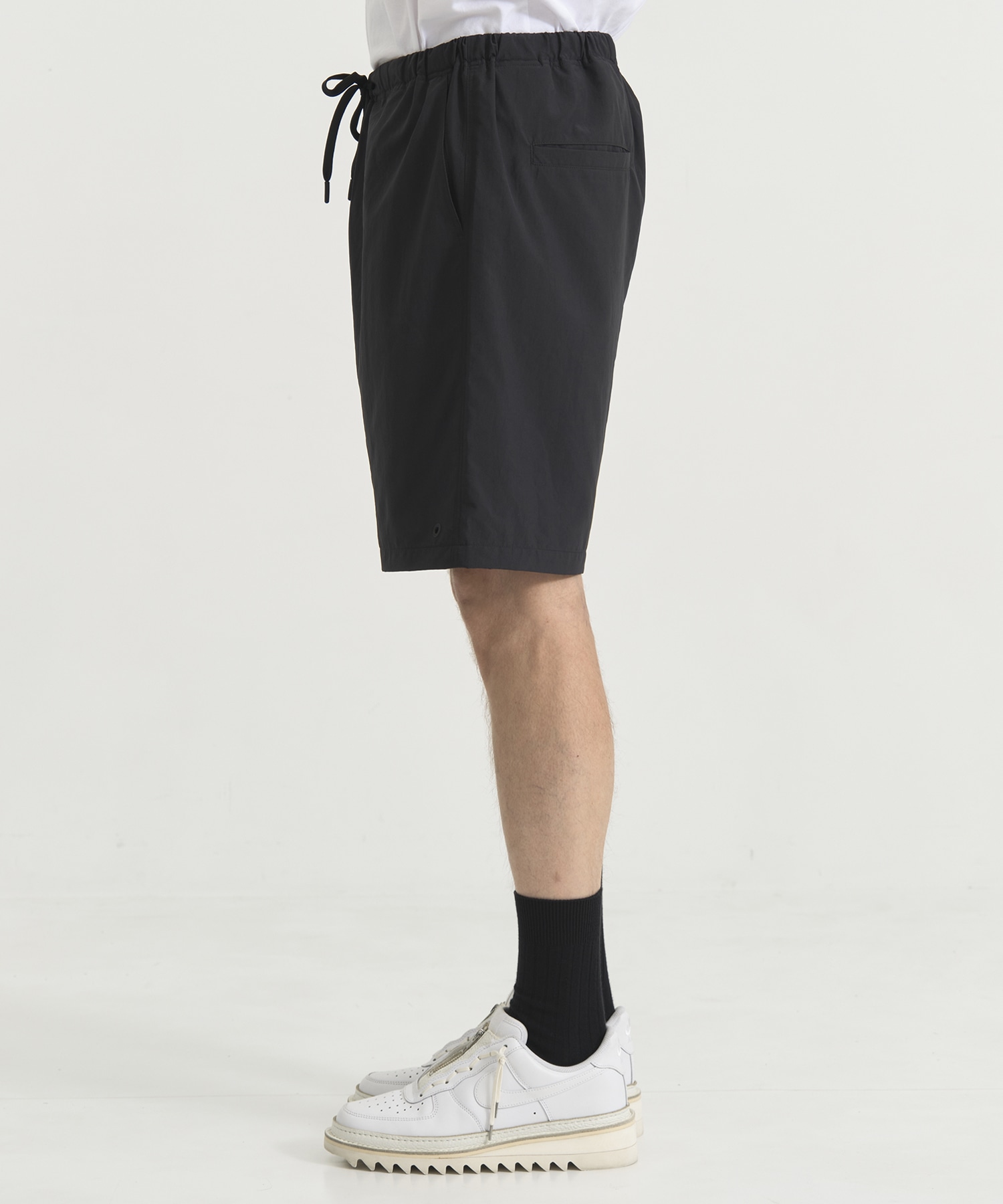 別注 ONE EYELET ACTIVE SHORTS White Mountaineering