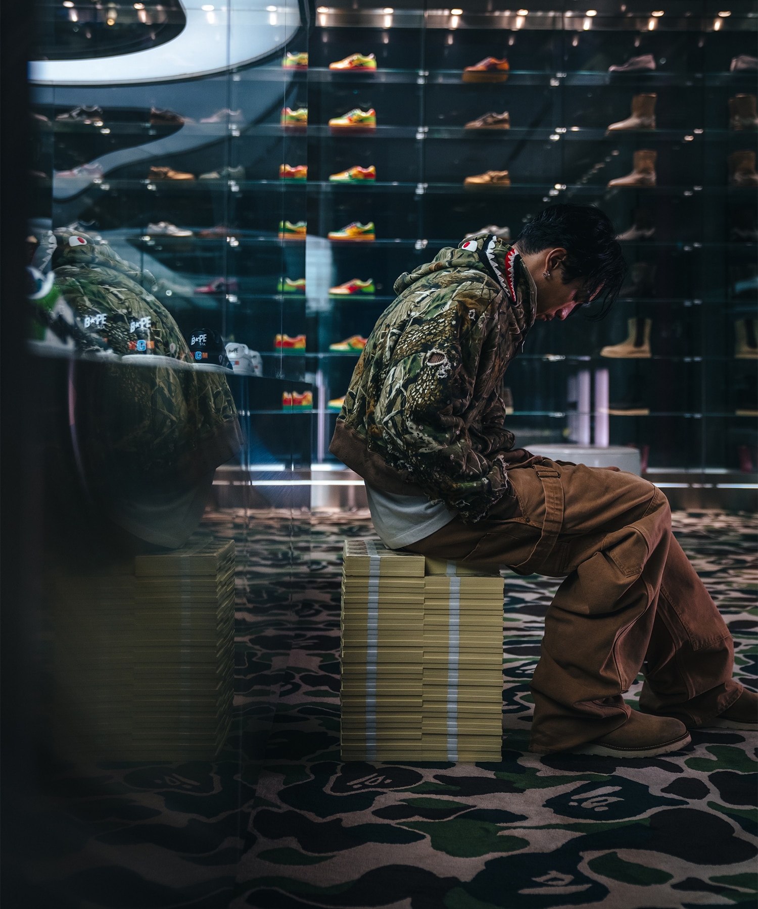 SM-HR1-0000-C38 BAPE HOODIE SAINT MXXXXXX