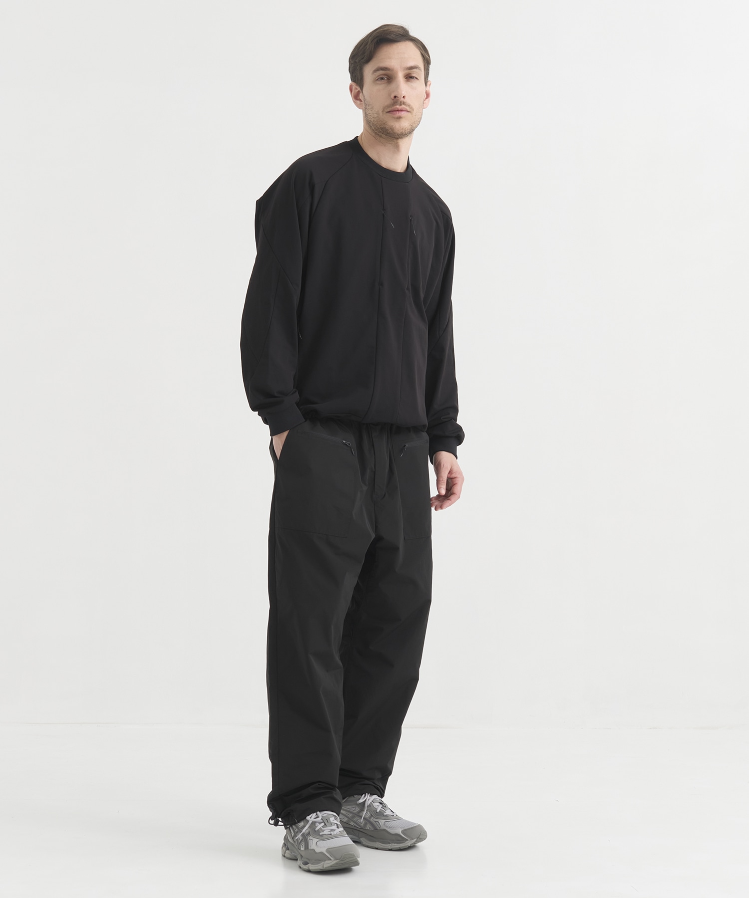 別注BLK SUPER LIGHT SWEAT PO White Mountaineering