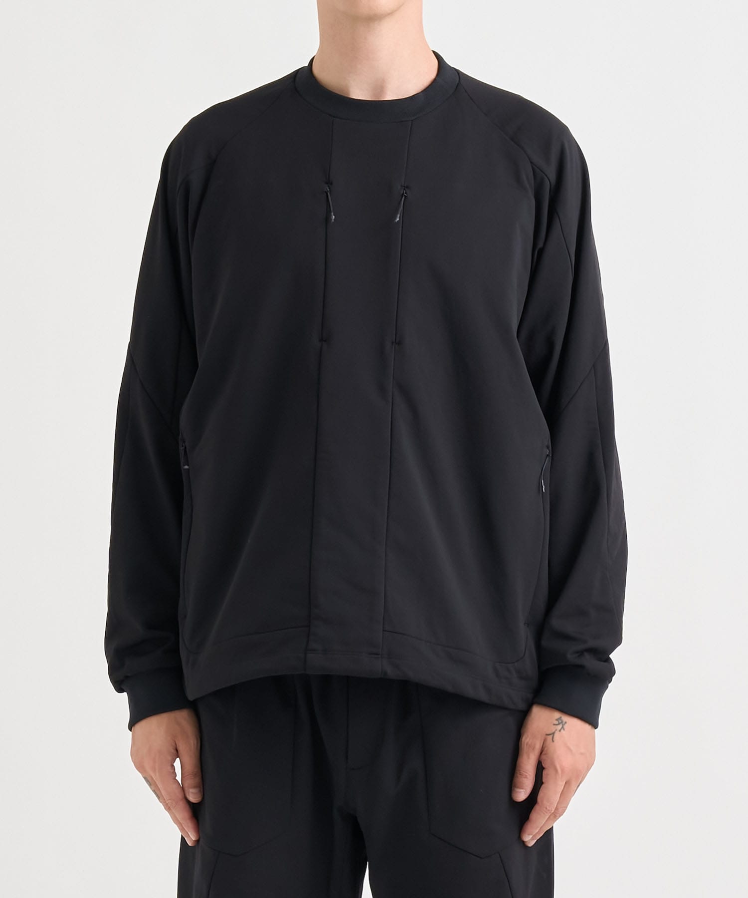 別注BLK SUPER LIGHT SWEAT PO White Mountaineering