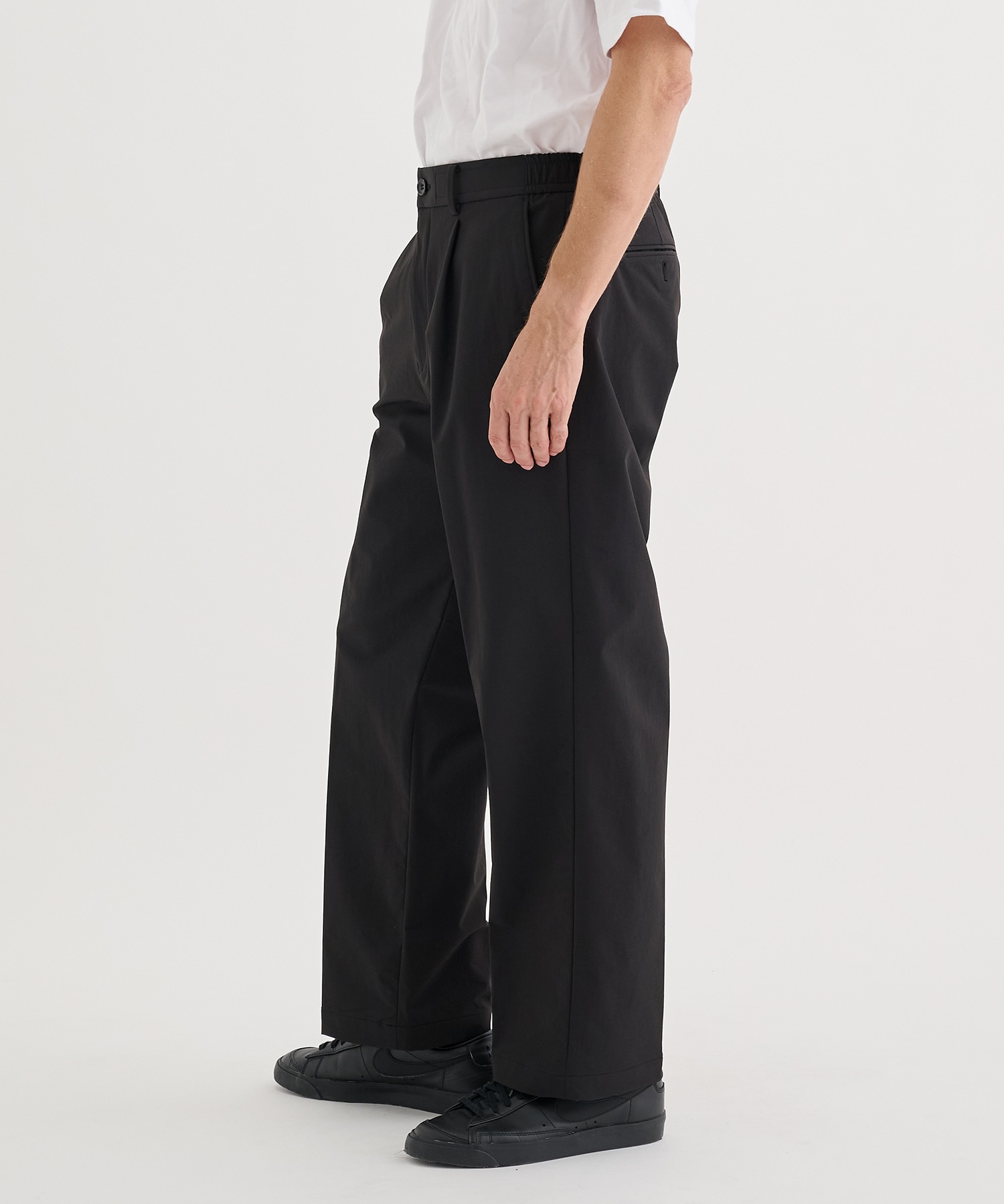 別注 COMFORT TAPARED PANTS N.HOOLYWOOD