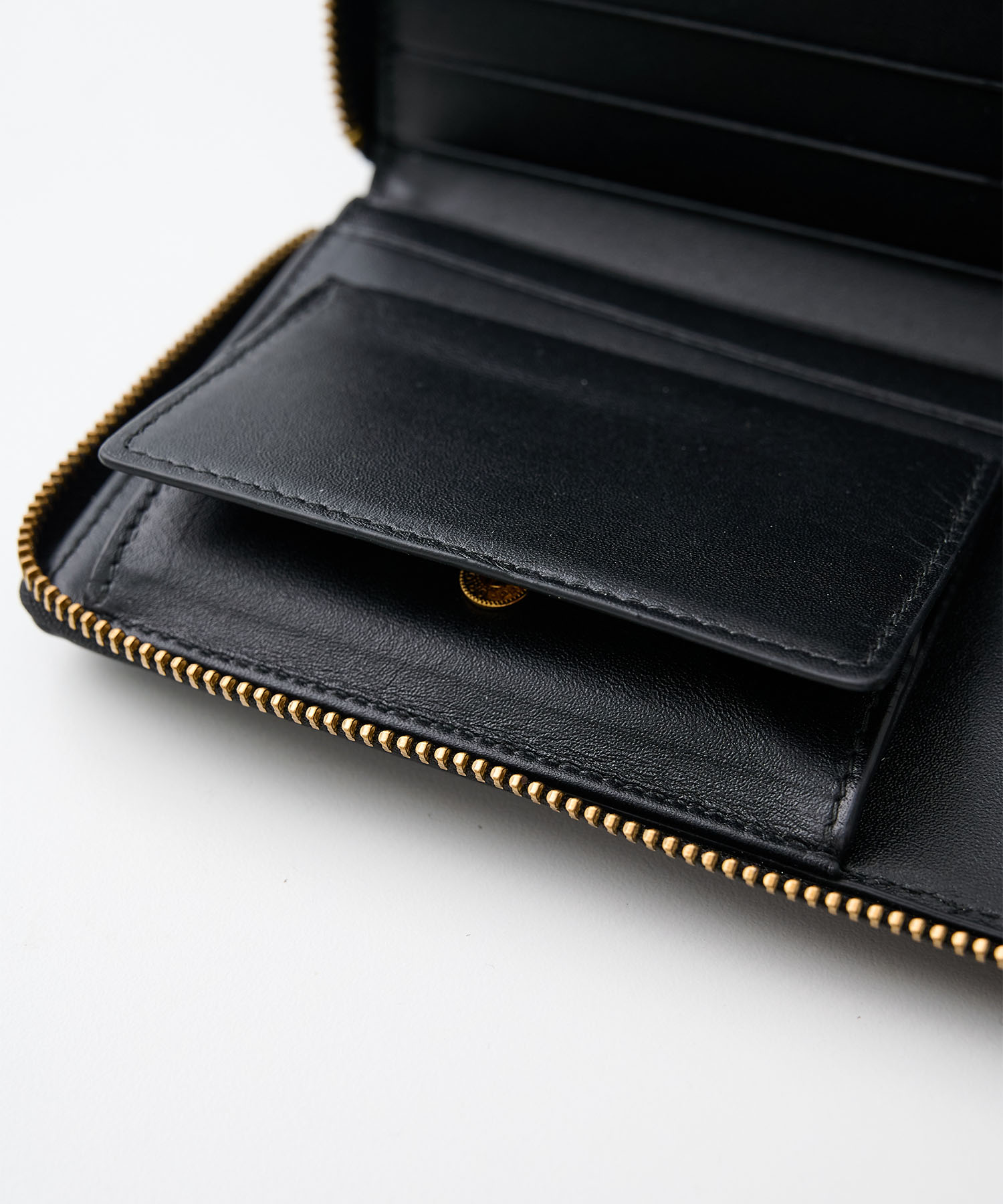 CLASSIC LEATHER LINE LONG ZIP WALLET Wallet Comme des Garcons