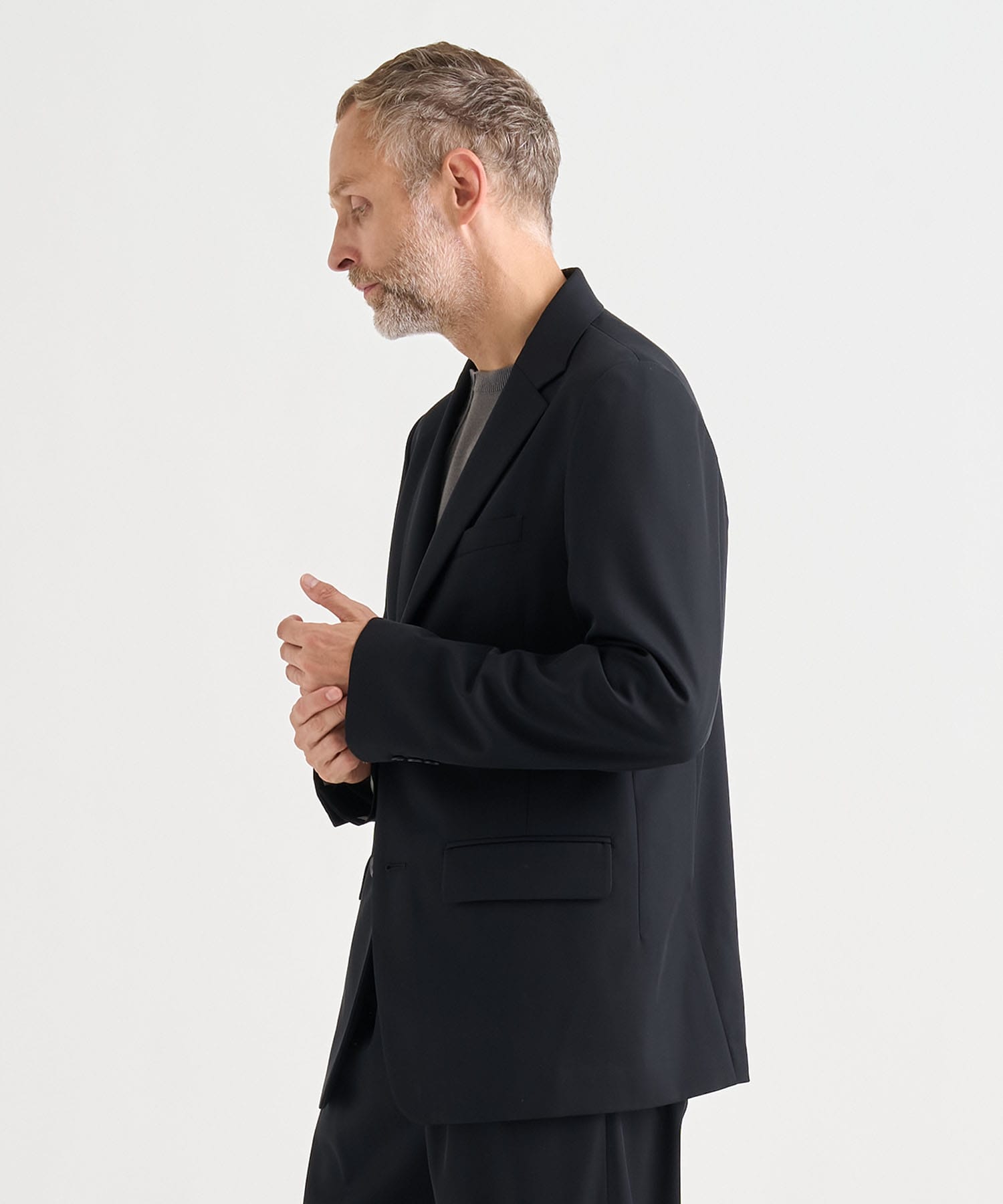 NOTCHED LAPEL SINGLE JAKET IRENISA