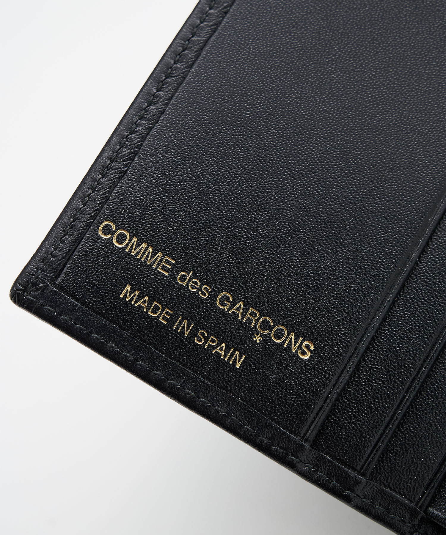 CLASSIC LEATHER LINE A FOLD WALLET Wallet Comme des Garcons