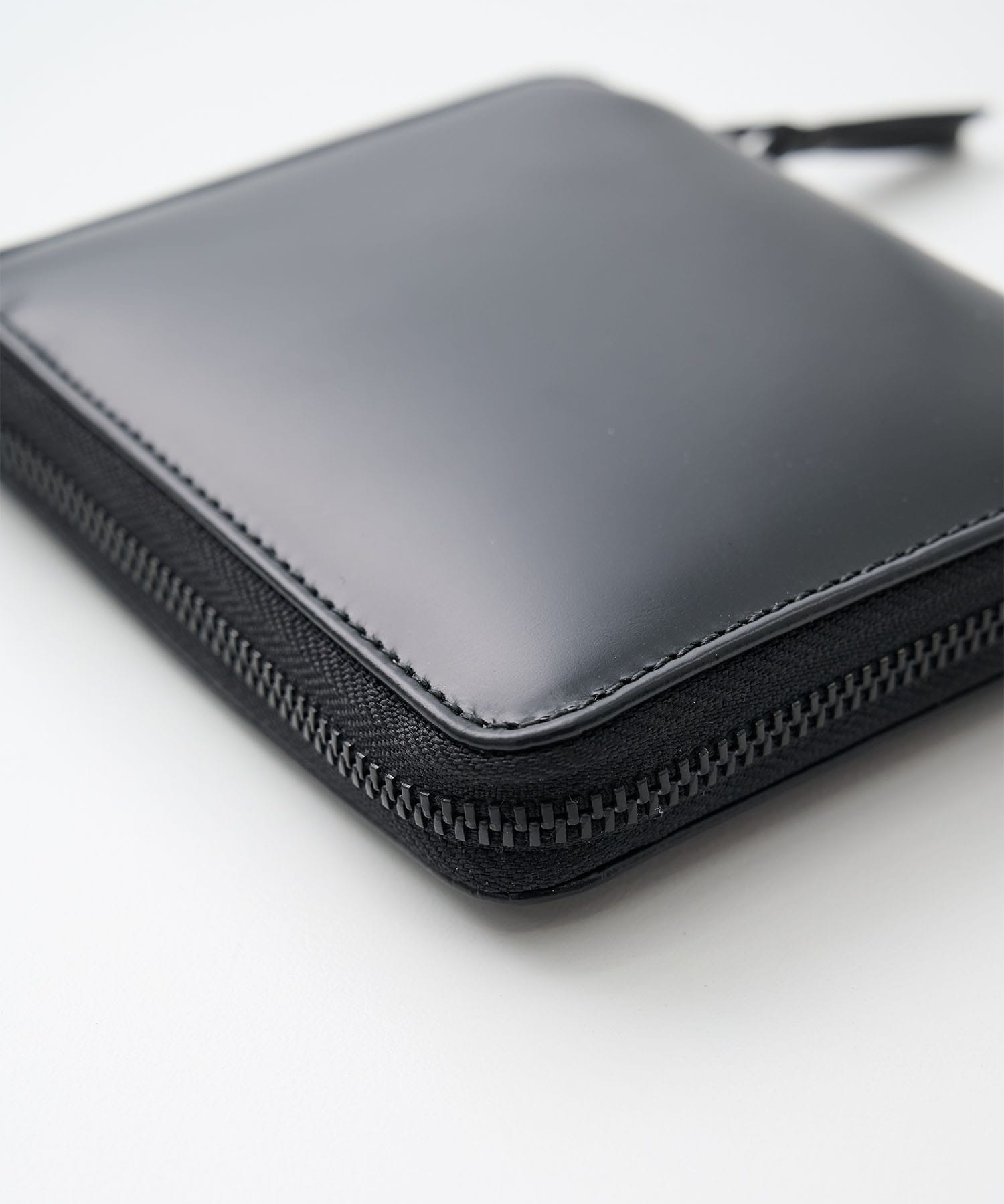 VERY BLACK LEATHER LINE B FPLD ZIP WALLET Wallet Comme des Garcons