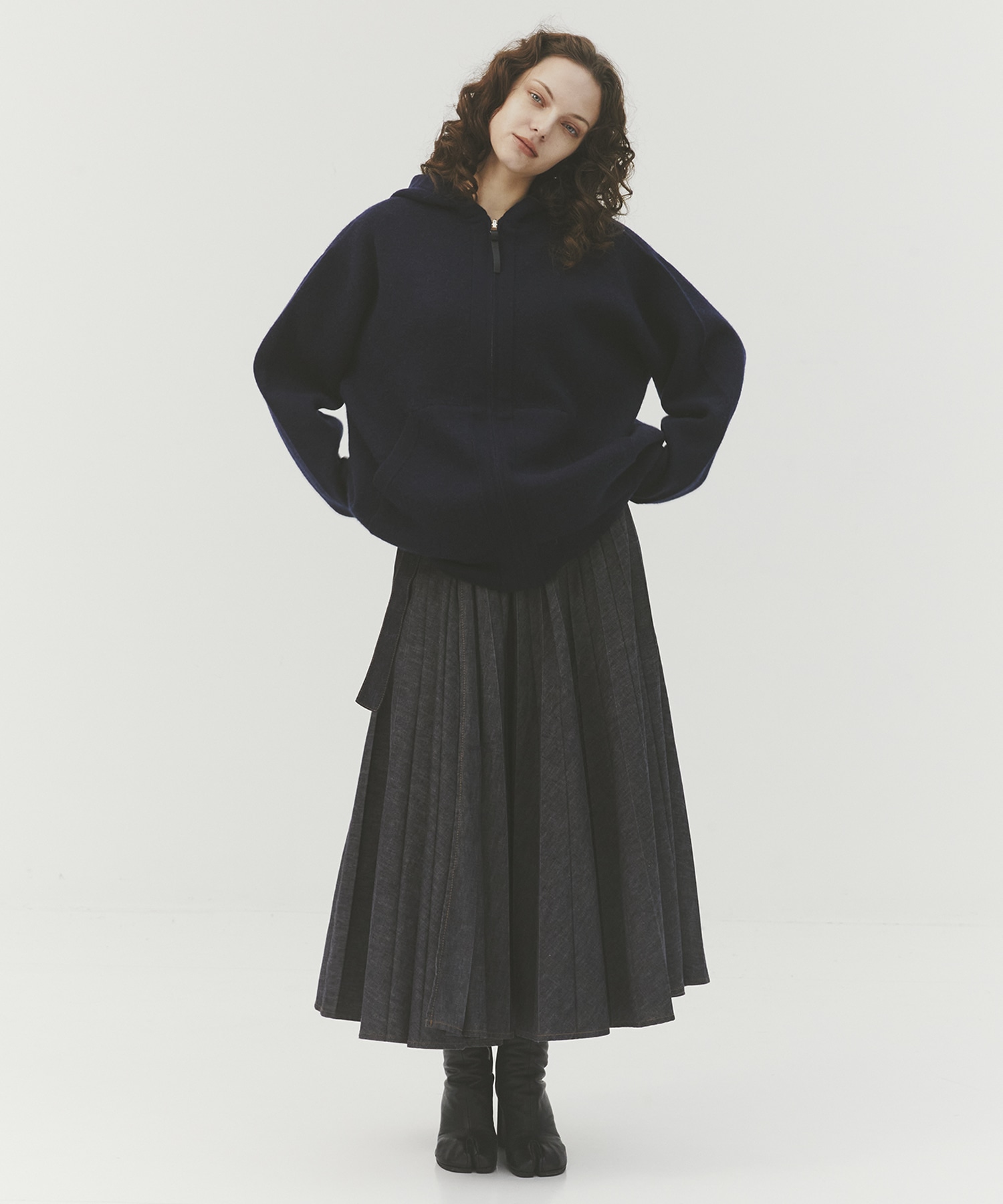 CASHMERE REVERSIBLE ZIP UP HOODIE 