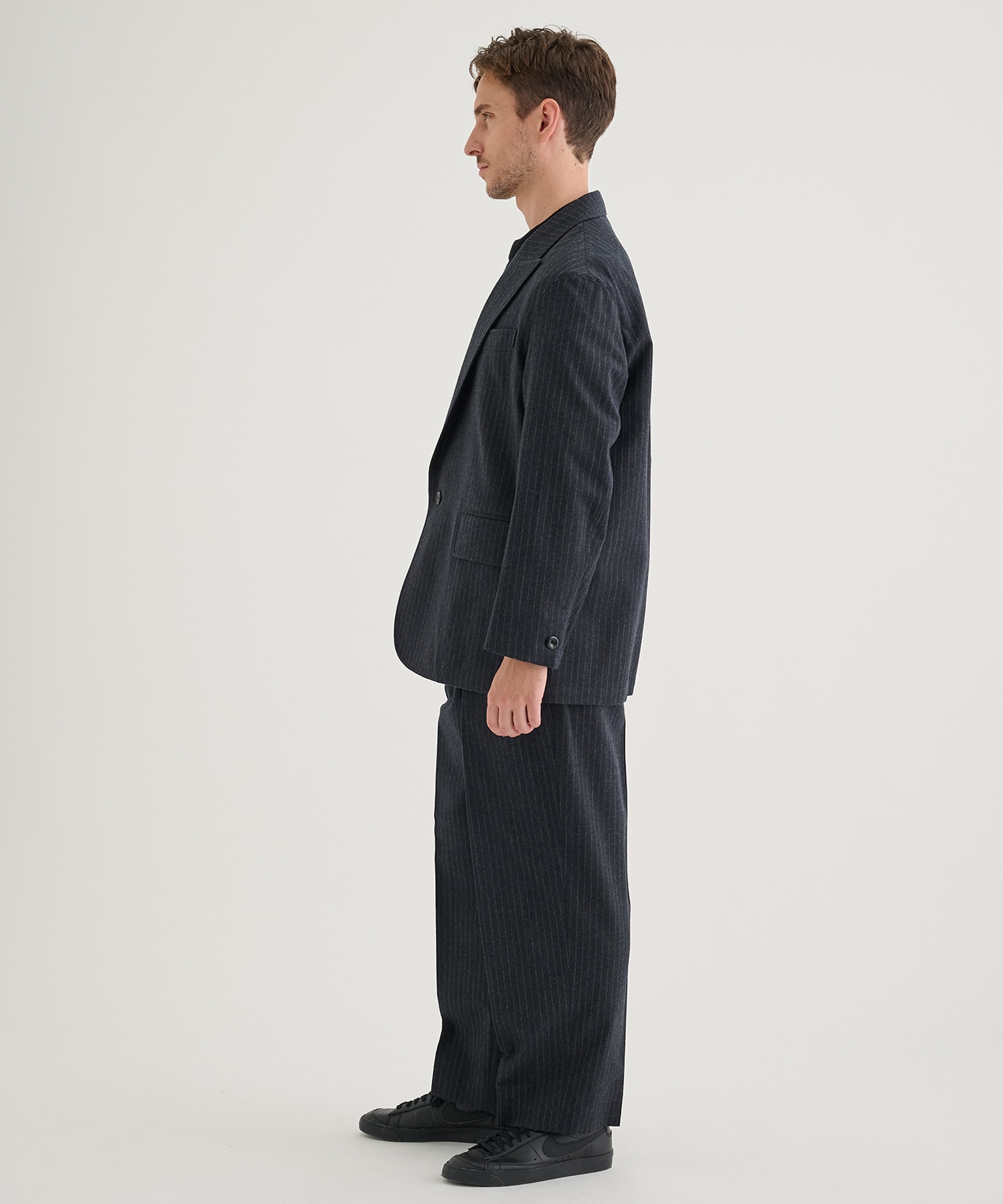 THE PEAKED LAPEL EASY JACKET THE RERACS