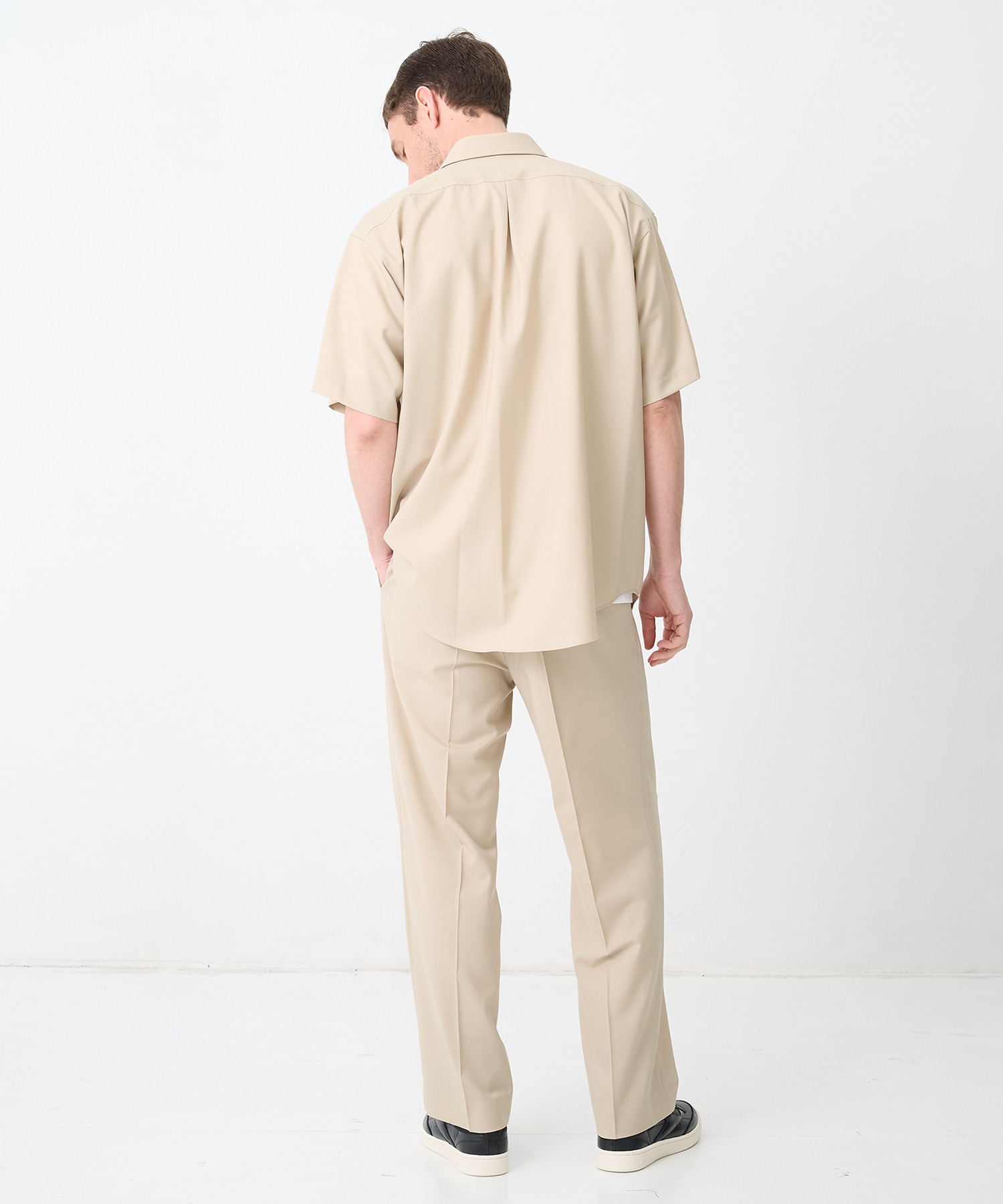 A26B04PT01C ONE TUCK TAPERED EASY PANTS MARKAWARE