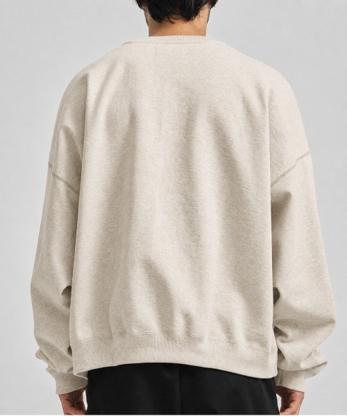 A26C13CS02C HUGE SWEAT SHORT MARKAWARE
