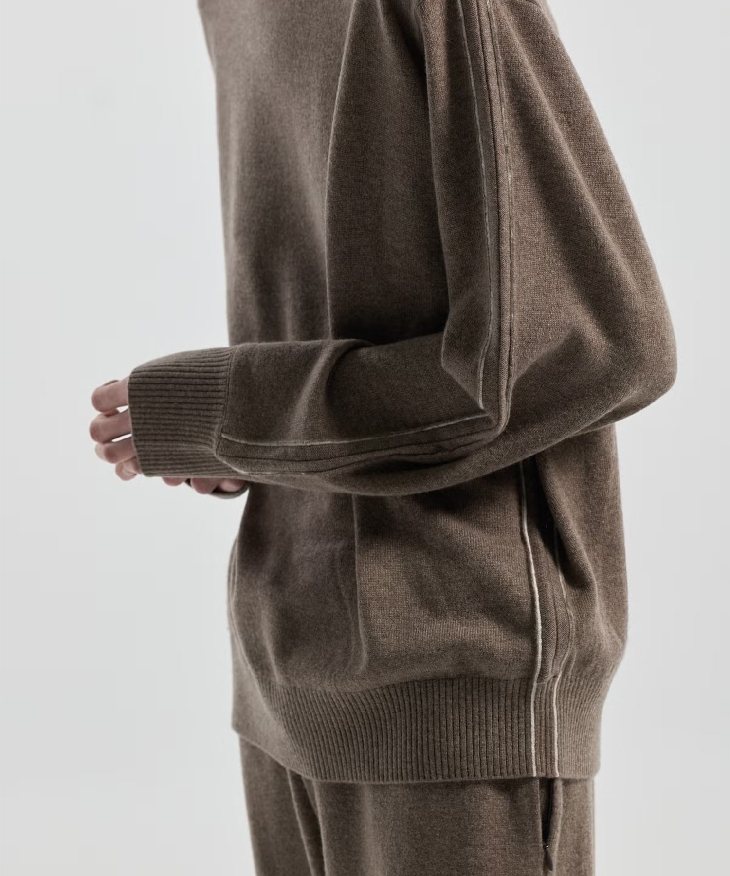 F-50-327 CASHMERE CREW NECK KNIT CINOH