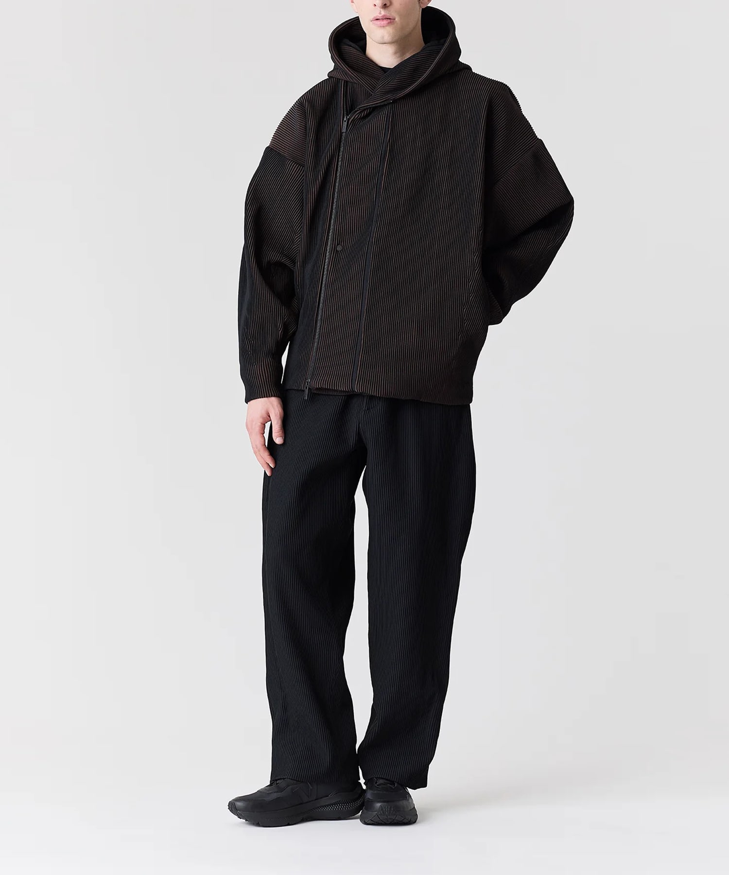 【シーエフシーエル】CF012KC067JP00 PADDED HYPHA HOODIE BOMBER JACKET CFCL