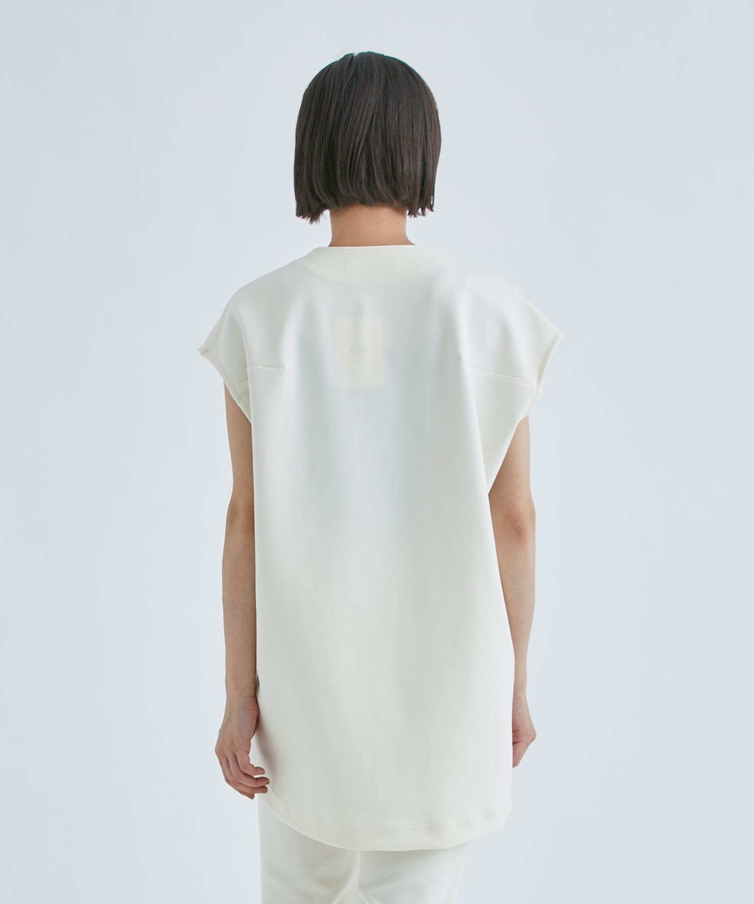 Key Neck TOP(2 IVORY): UJOH: WOMEN｜THE TOKYO ONLINE STORE