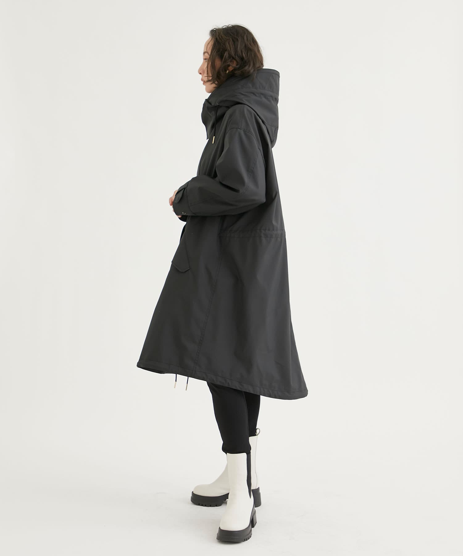 THE MODS COAT LONG THE RERACS