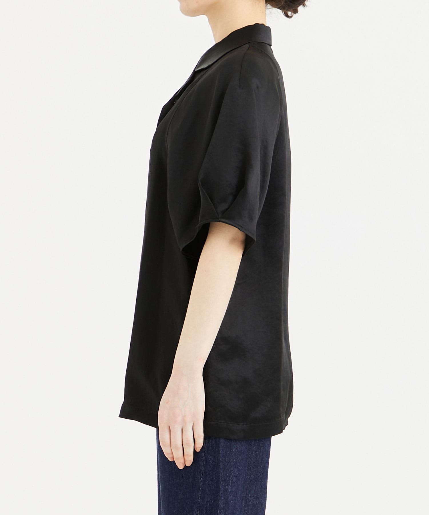 ACETATE SATIN HALF SLEEVE SHIRT CINOH