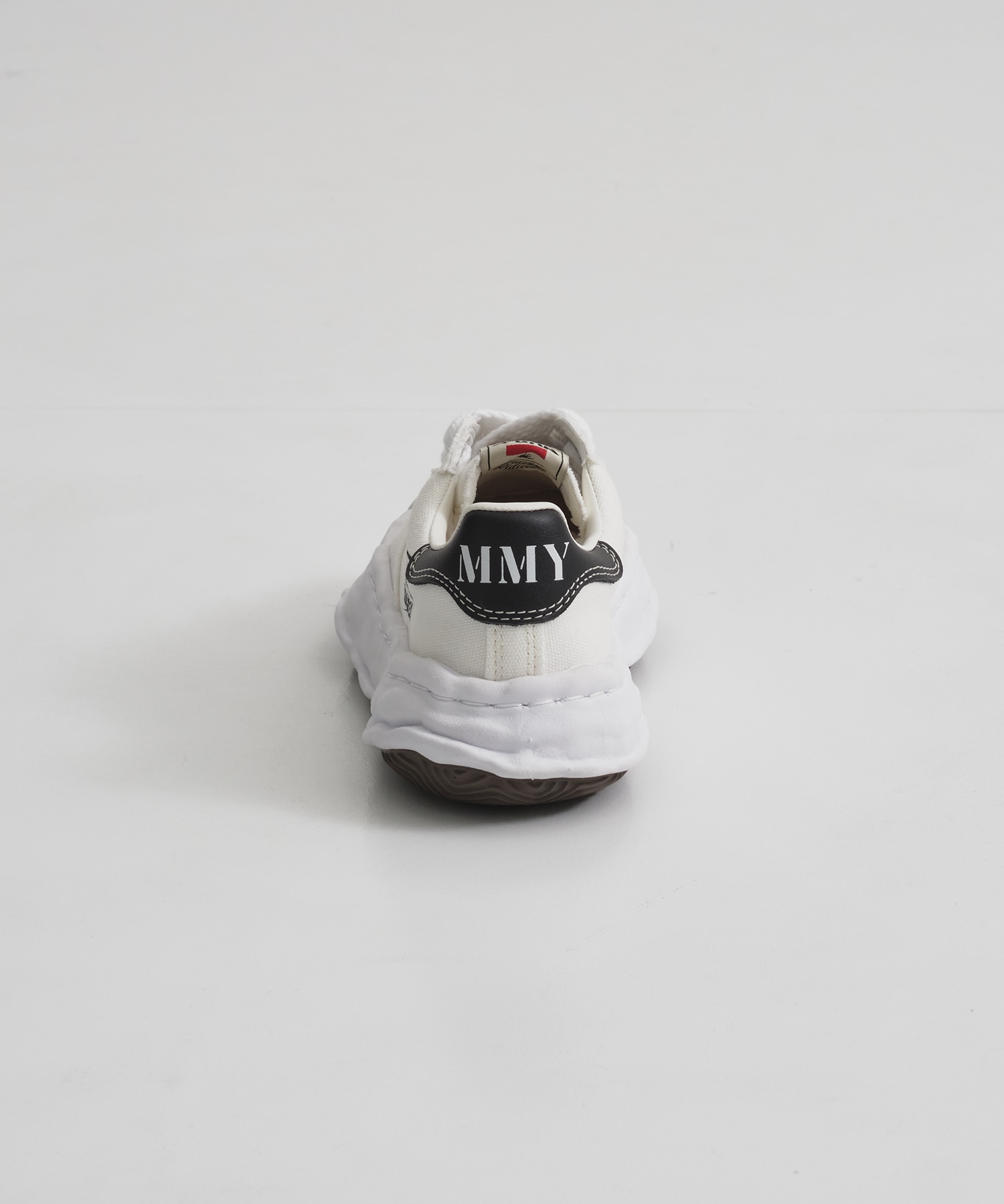 BLAKEY original sole canvas low-top sneakers Maison MIHARA YASUHIRO