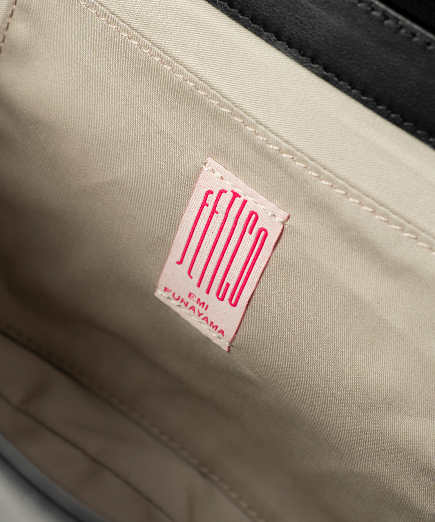 THE ARCH MINI FETICO