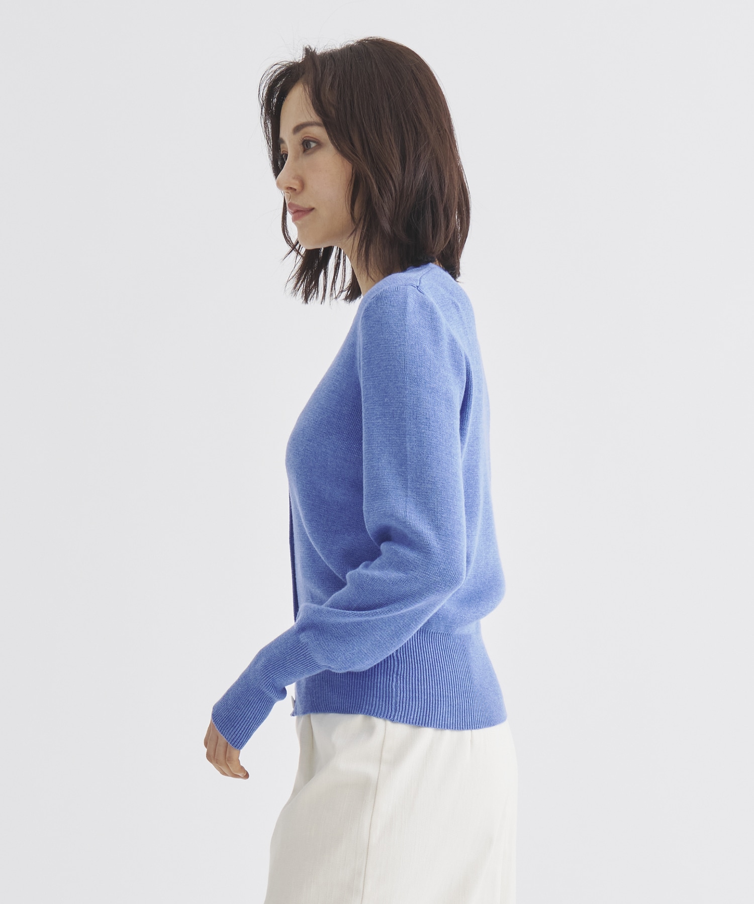 【WEB限定】Vneck knit compact cardigan Louren