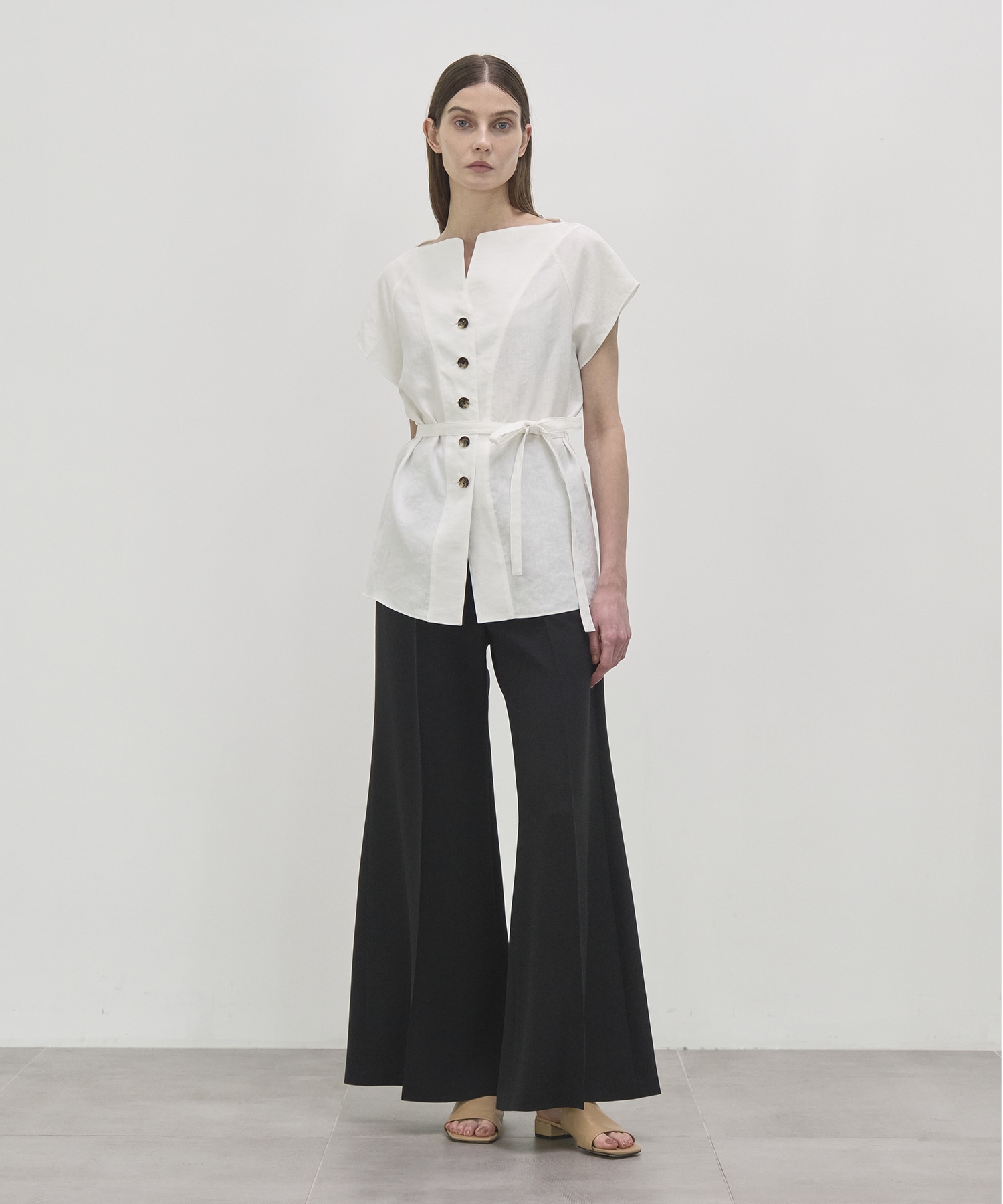 Cindy shirt WH AKIRANAKA