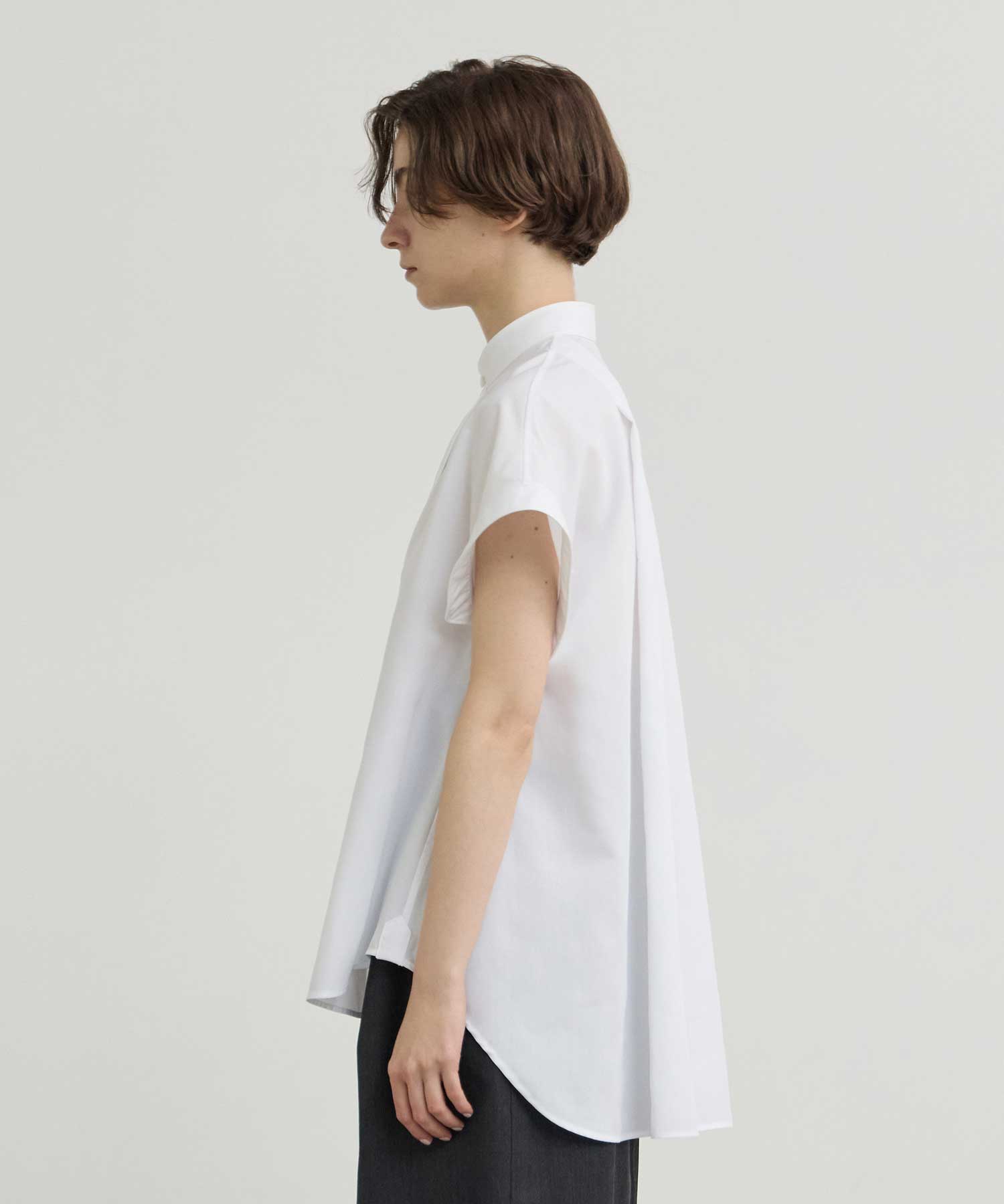 THE PLACKET A LINE SHIRT SLEEVE LESS THE RERACS