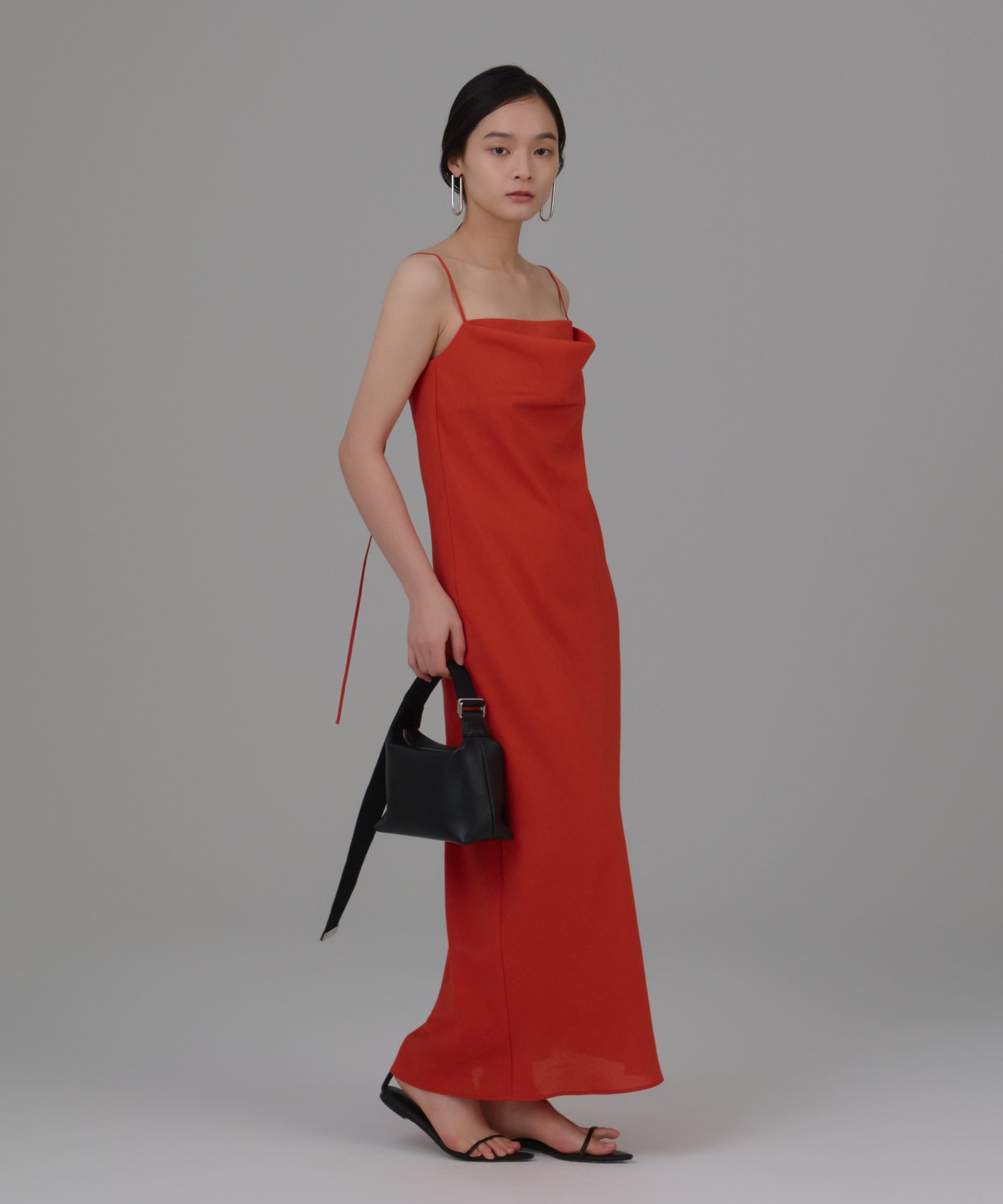 【WEB限定】shoulder strap dress Louren