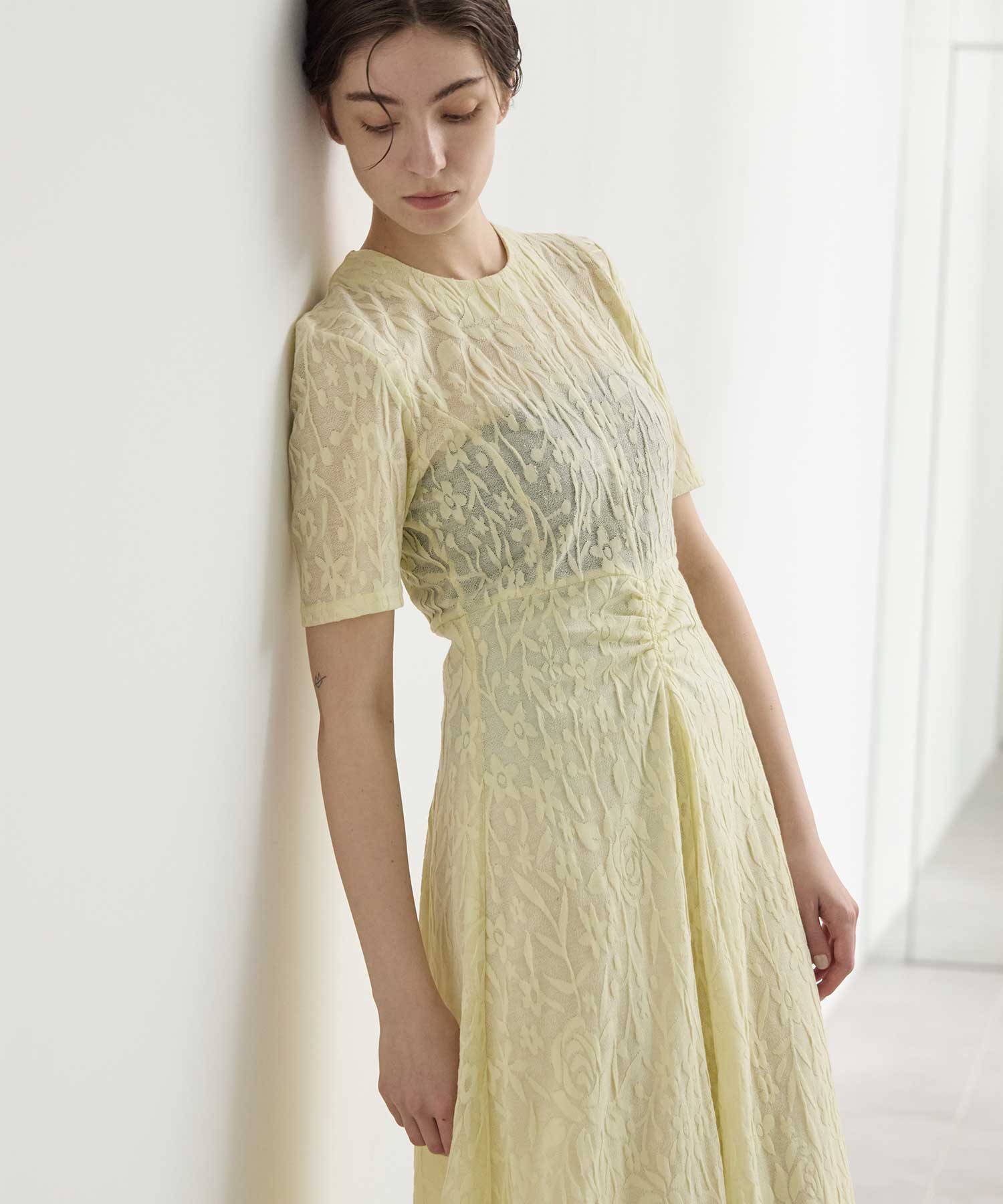 別注 FLOWER JAQUARD SHORT SLEEVE DRESS PHOTOCOPIEU
