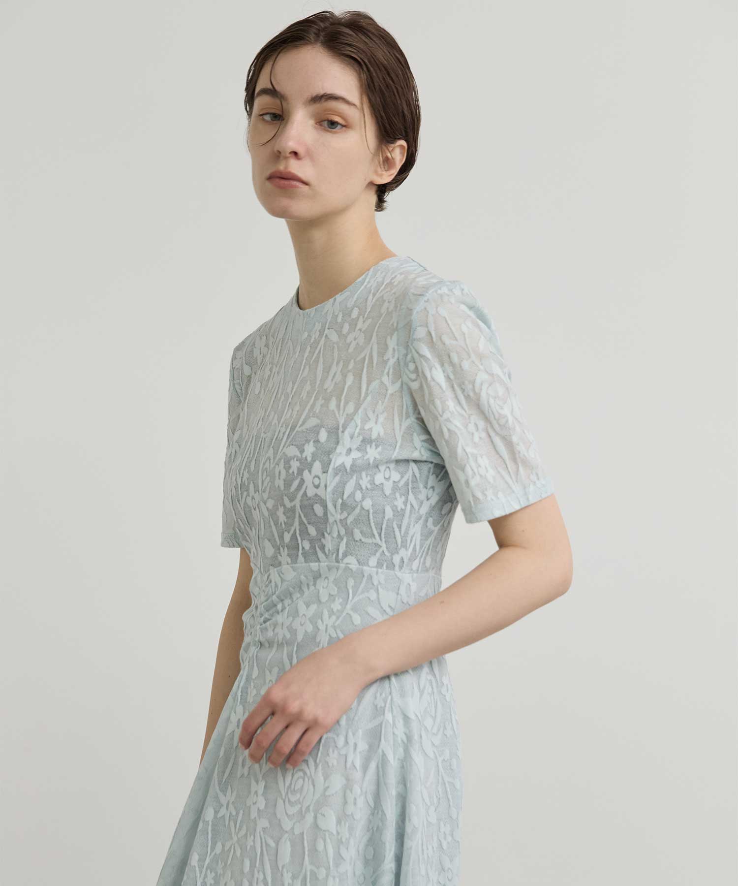 別注 FLOWER JAQUARD SHORT SLEEVE DRESS PHOTOCOPIEU