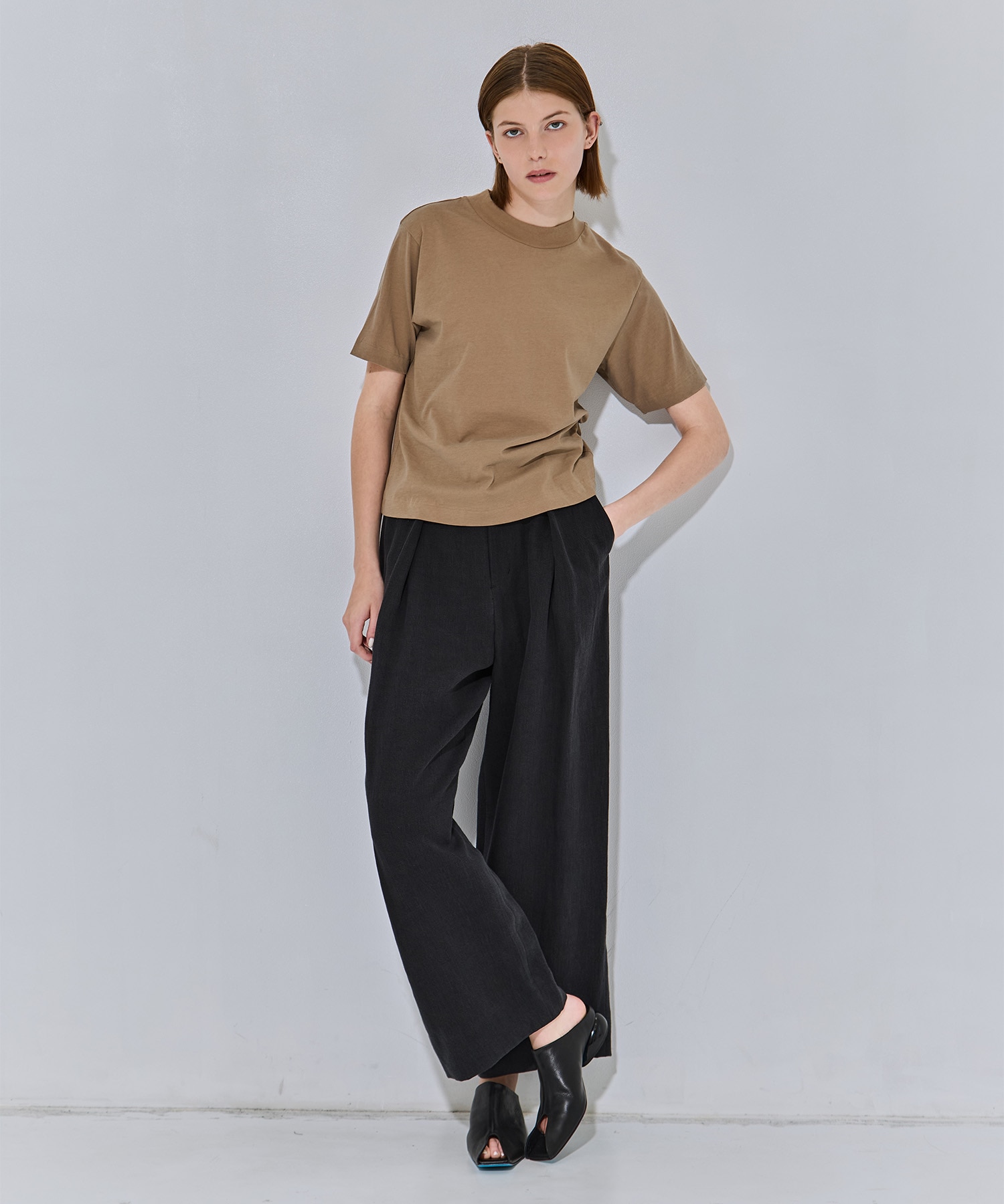 FRESCA NUBUCK MOCK NECK T SHIRTS ATON