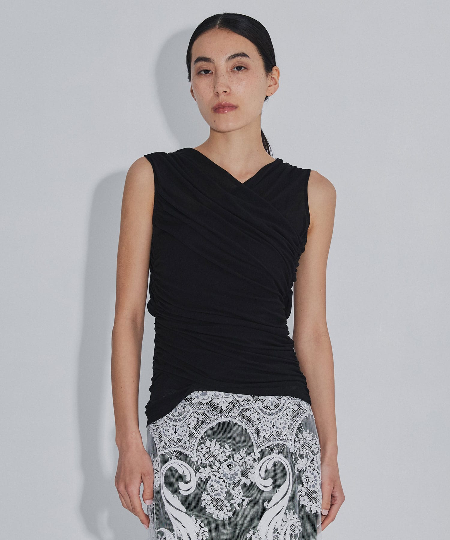 SHEER GATHERED SLEEVELESS TOP FETICO