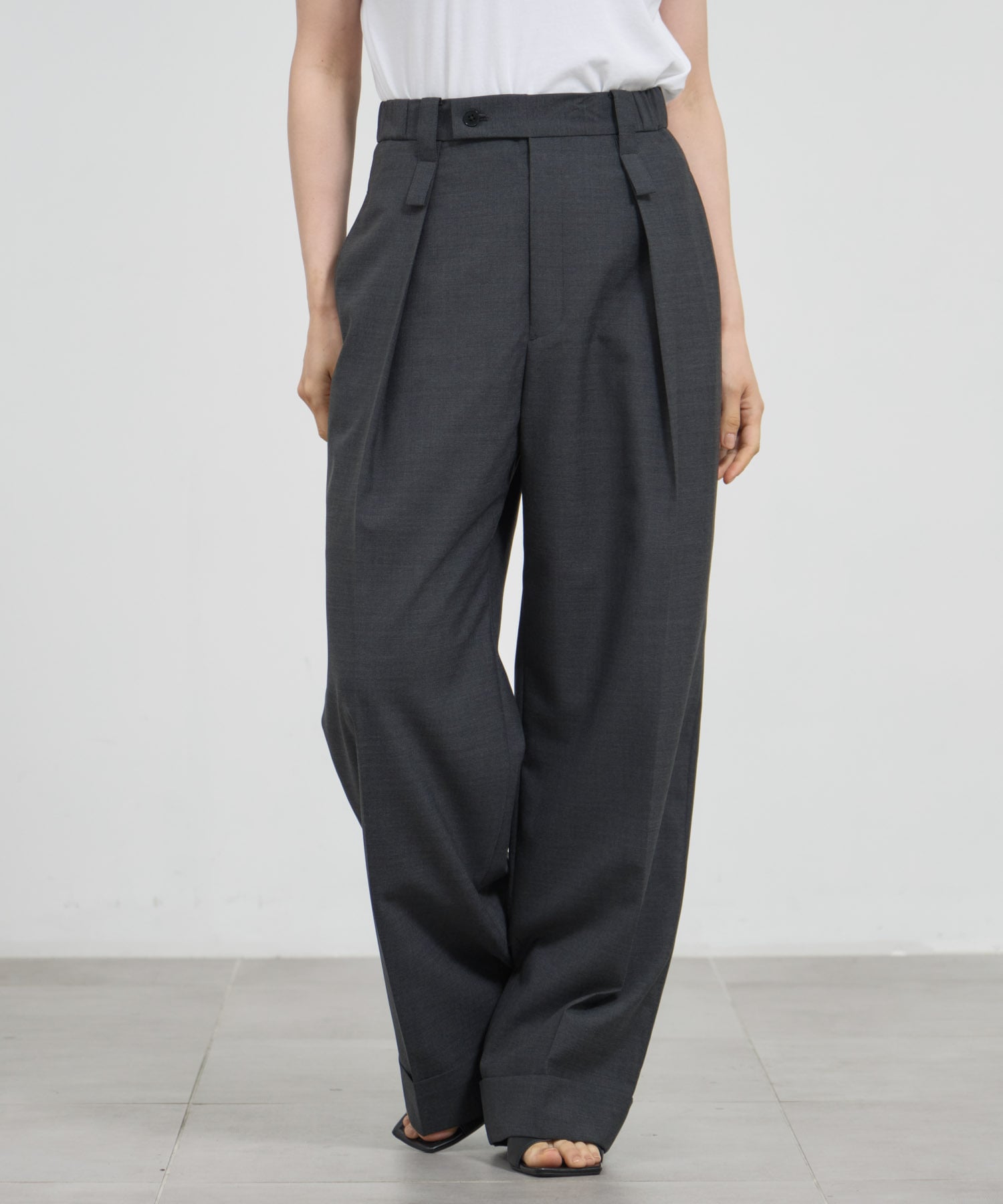 Waist Tuck Pants THE TOKYO