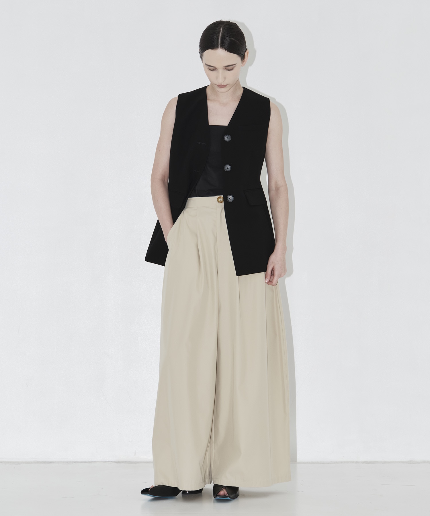 tuck wide pants｜nagonstans（ナゴンスタンス）公式通販｜THE TOKYO