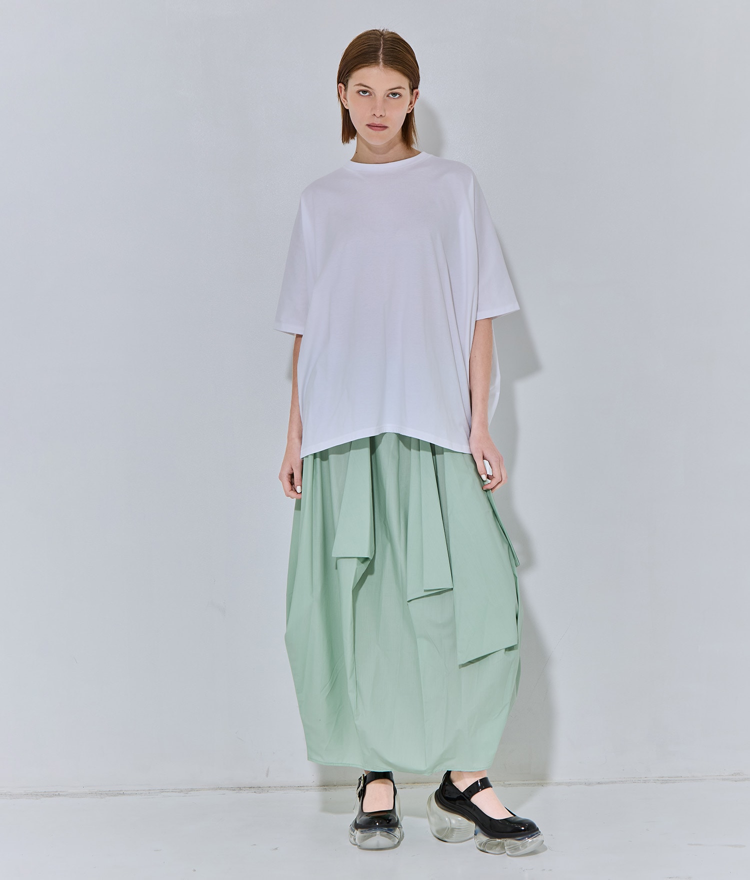 folds skirt nagonstans