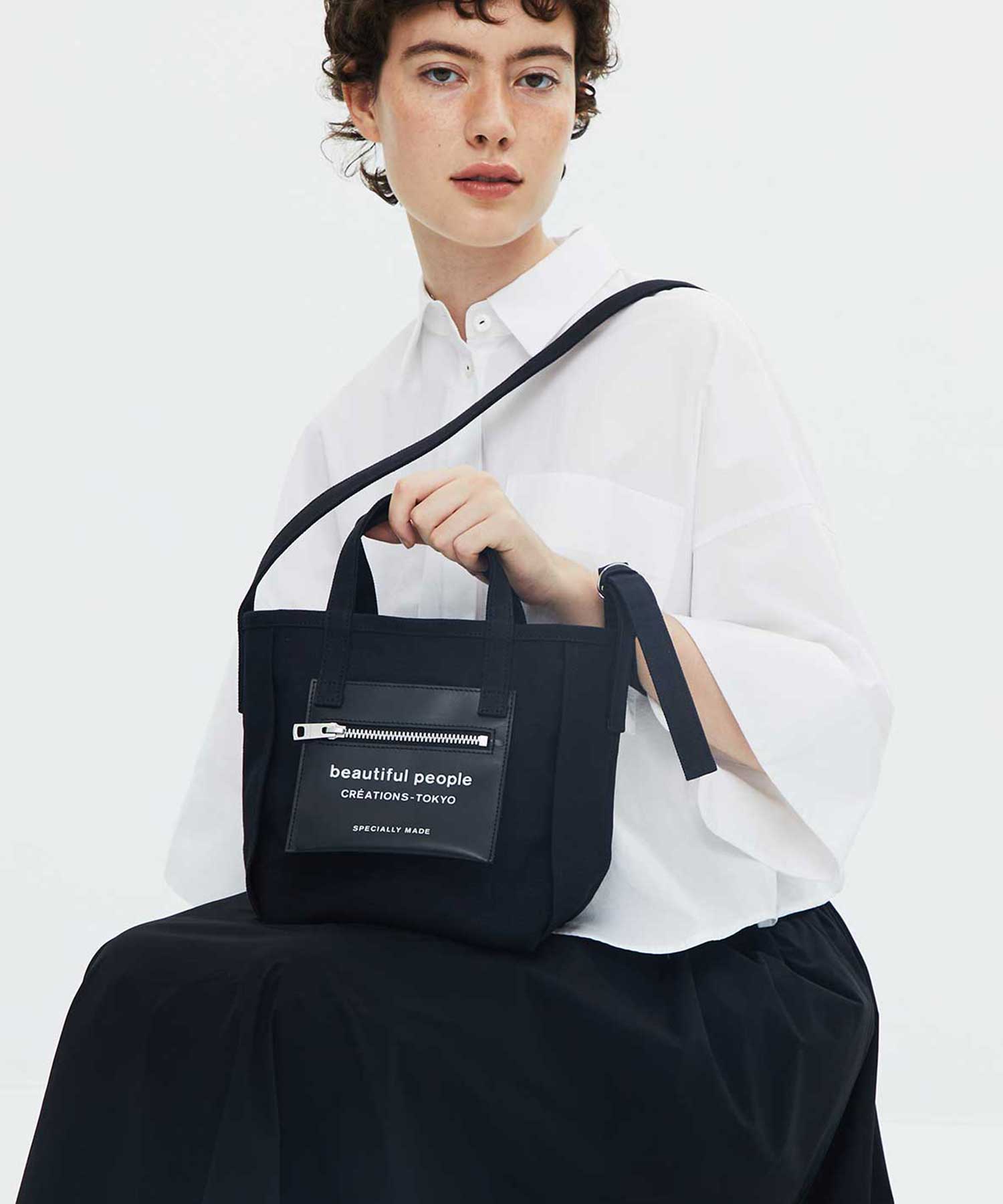 別注 Logo Leather Pocket Mini Tote Bag(FREE BLACK