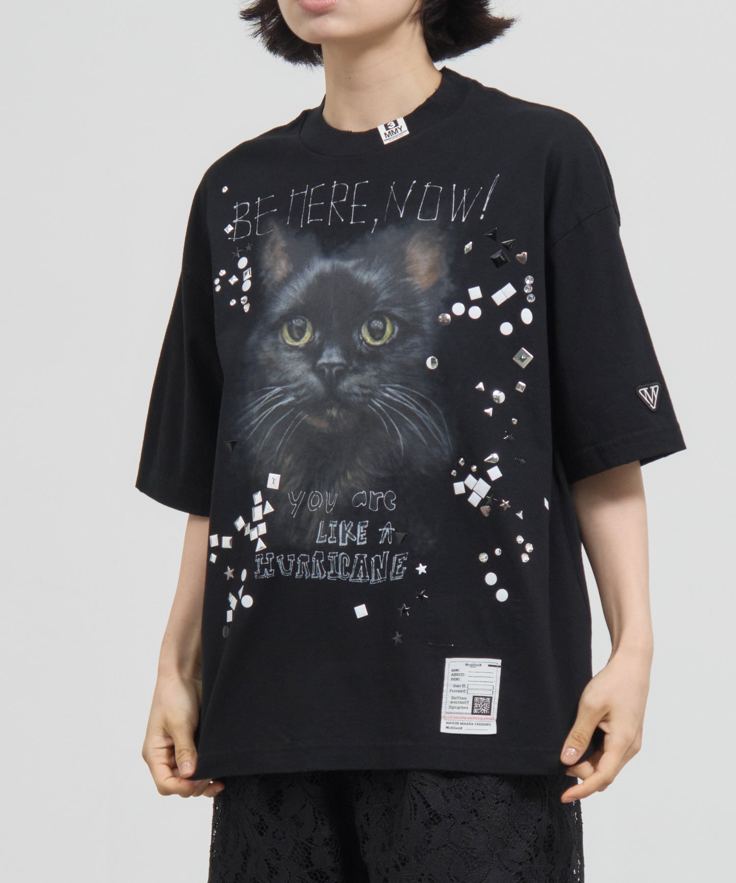 EMBELLISHED DISTRESSED TEE Maison MIHARA YASUHIRO