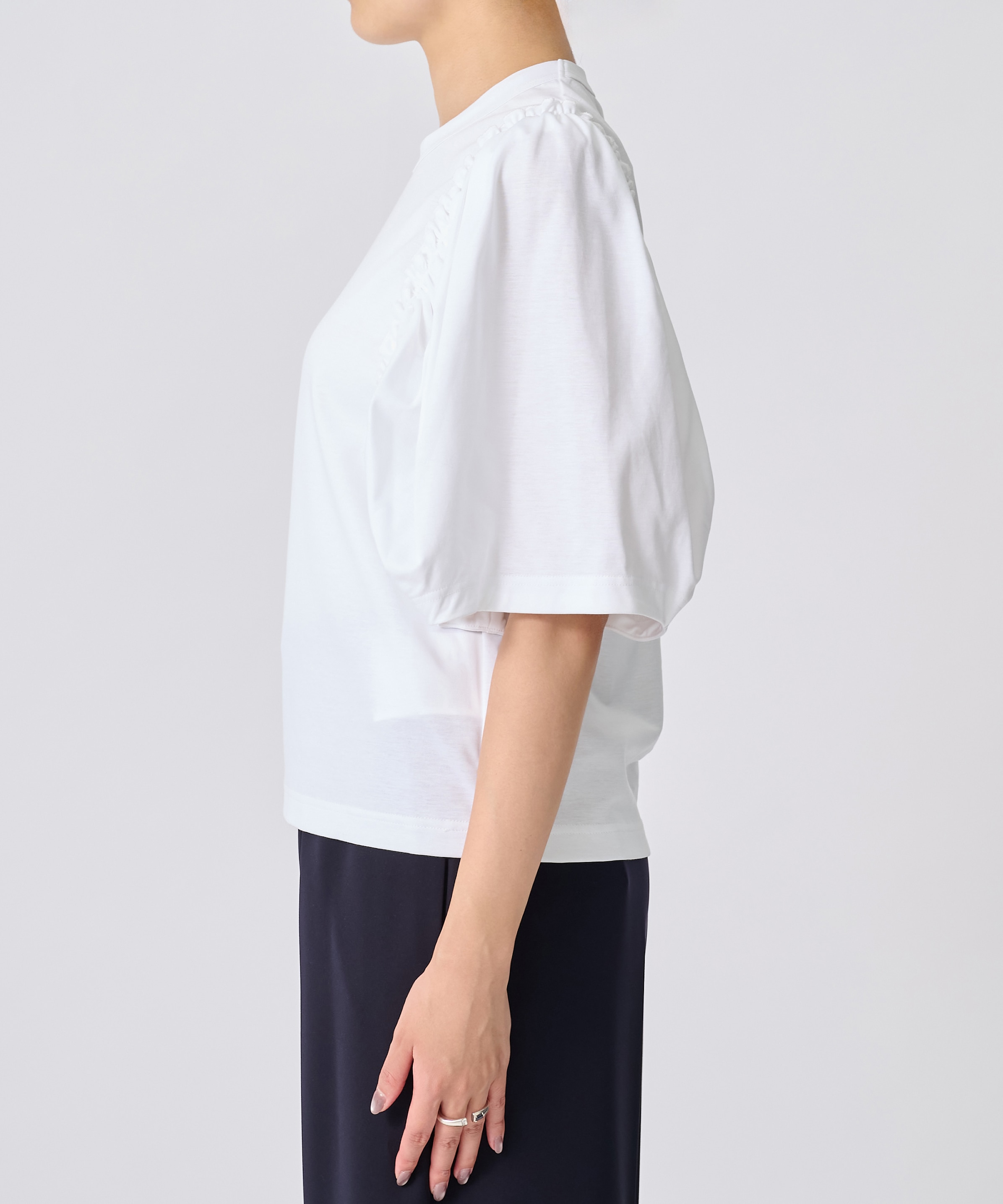 30-T016-051 noir kei ninomiya