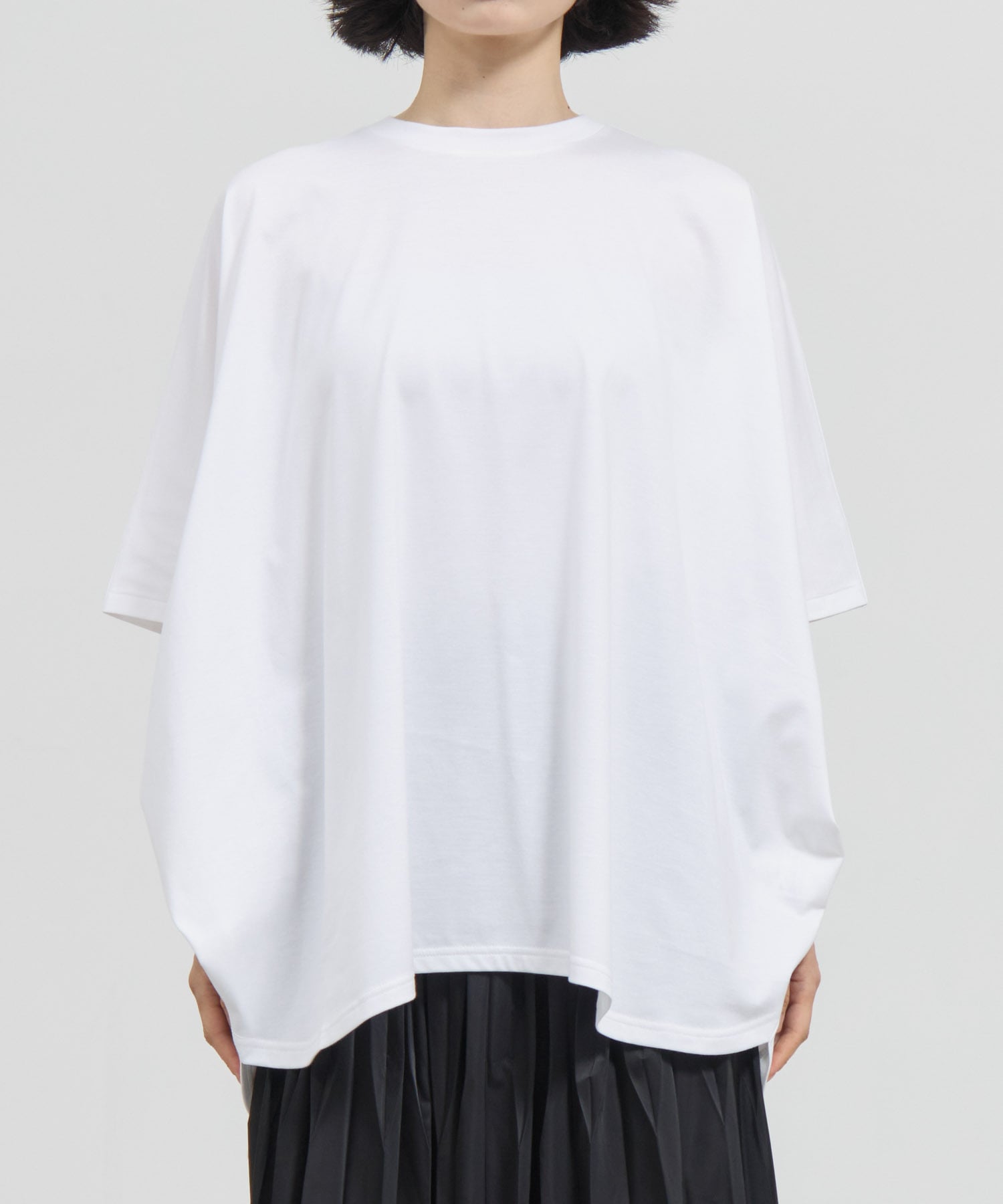 HALF-SLEEVES HEXAGON T-SHIRT ENFOLD